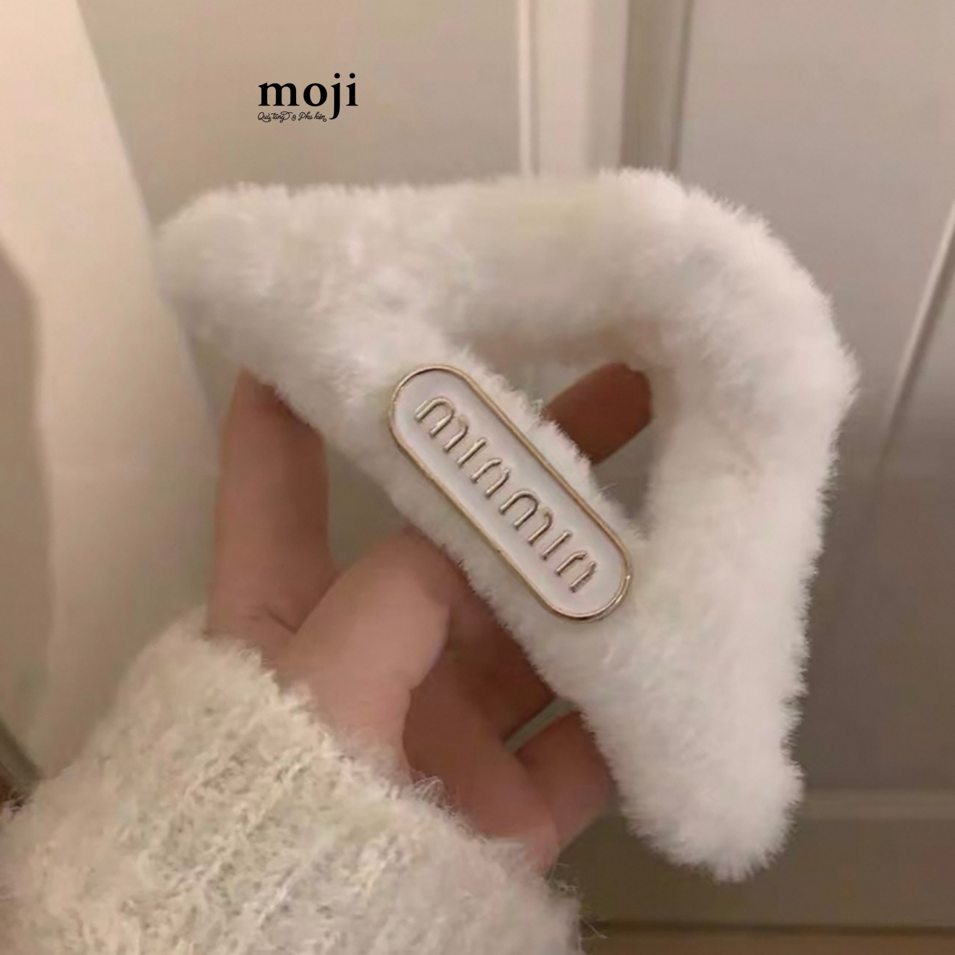 ThumbnailUri