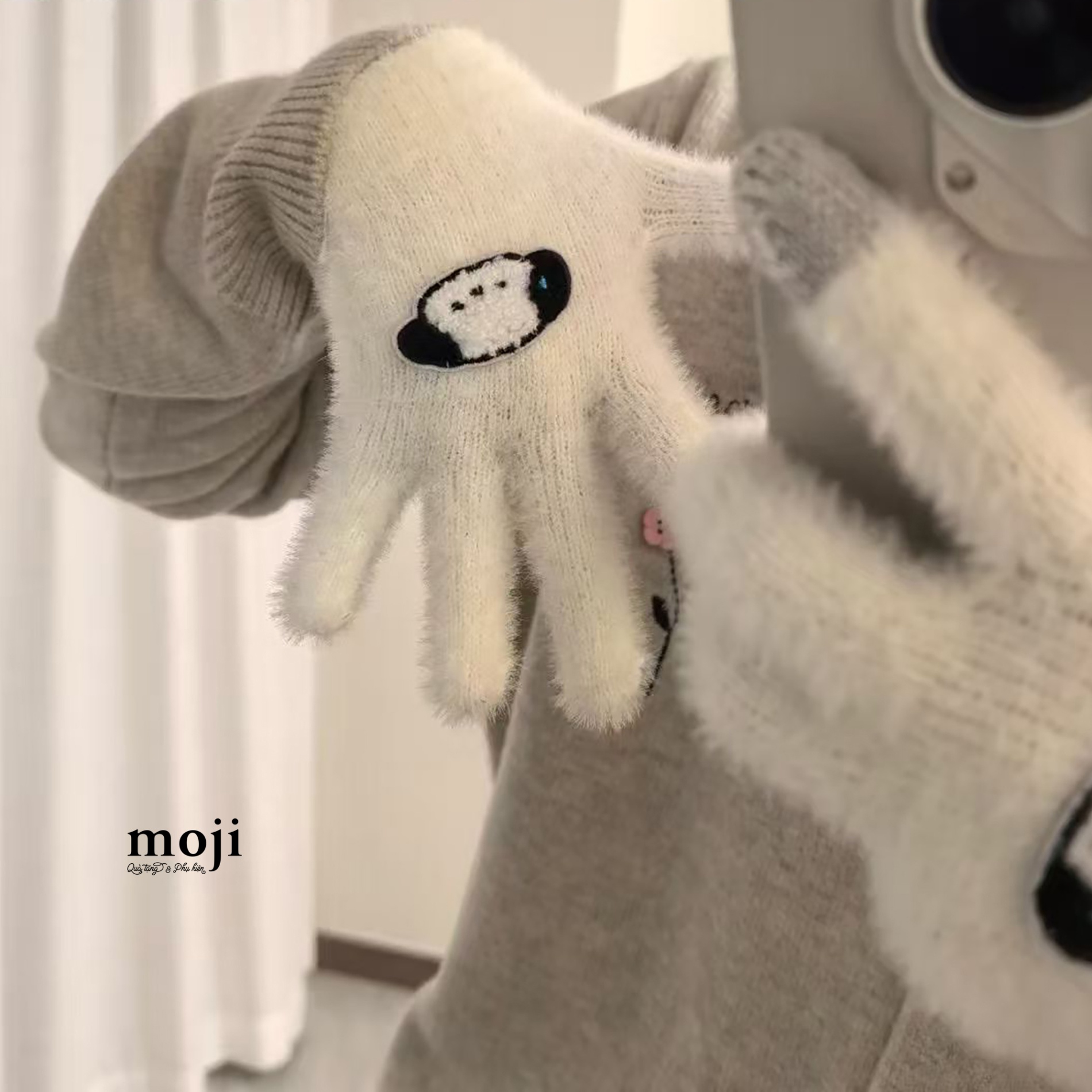 ThumbnailUri