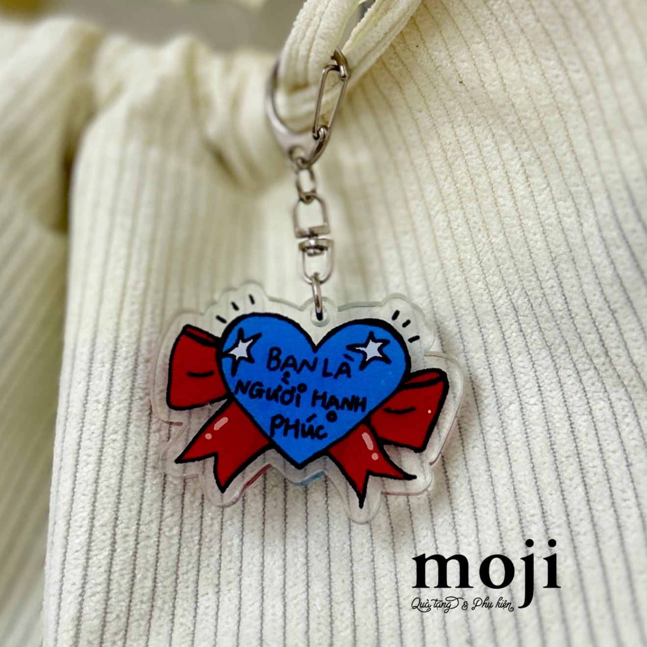 B.05L Móc khóa VN LOV BWN-25120495