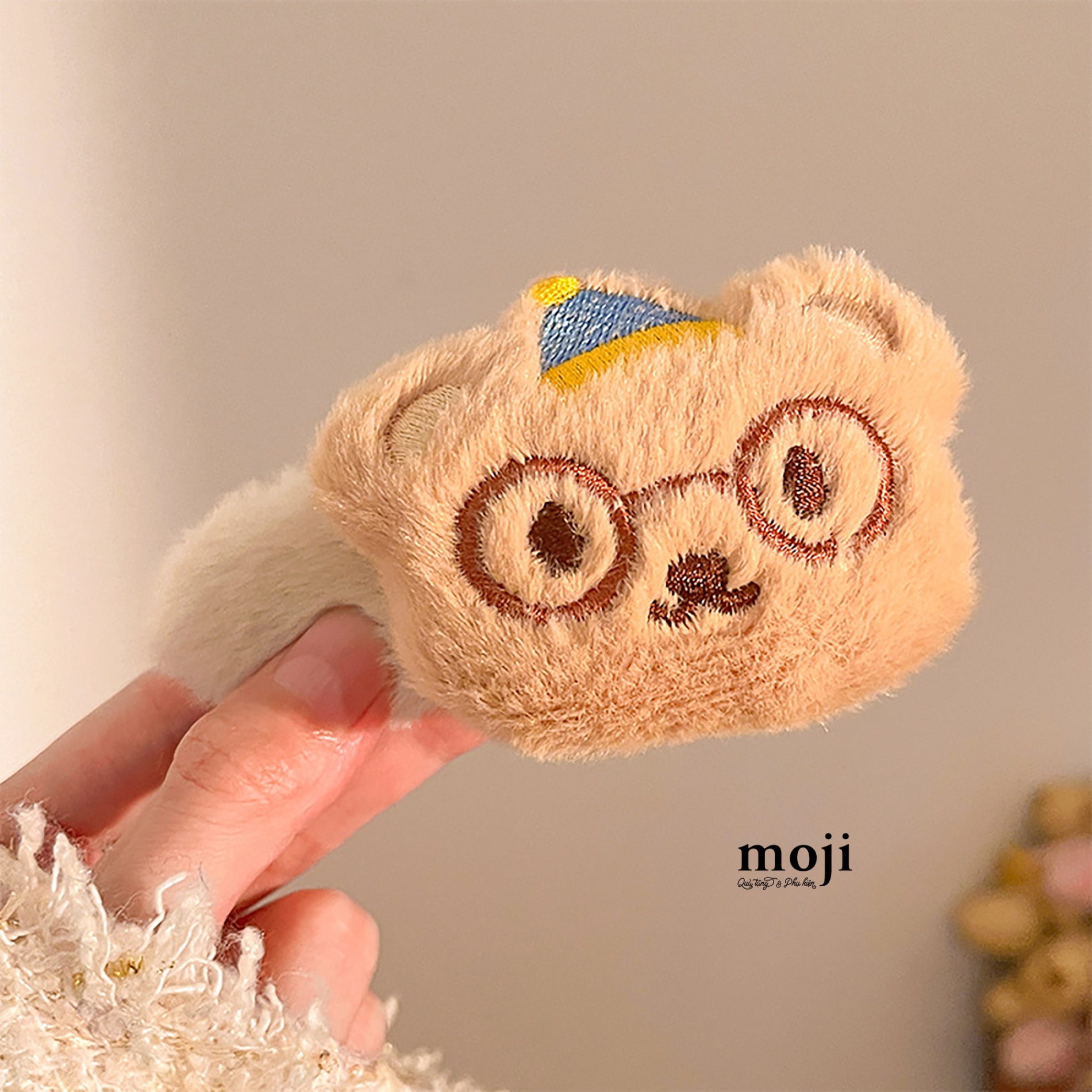 B.070 Kẹp tóc ANM-25116221