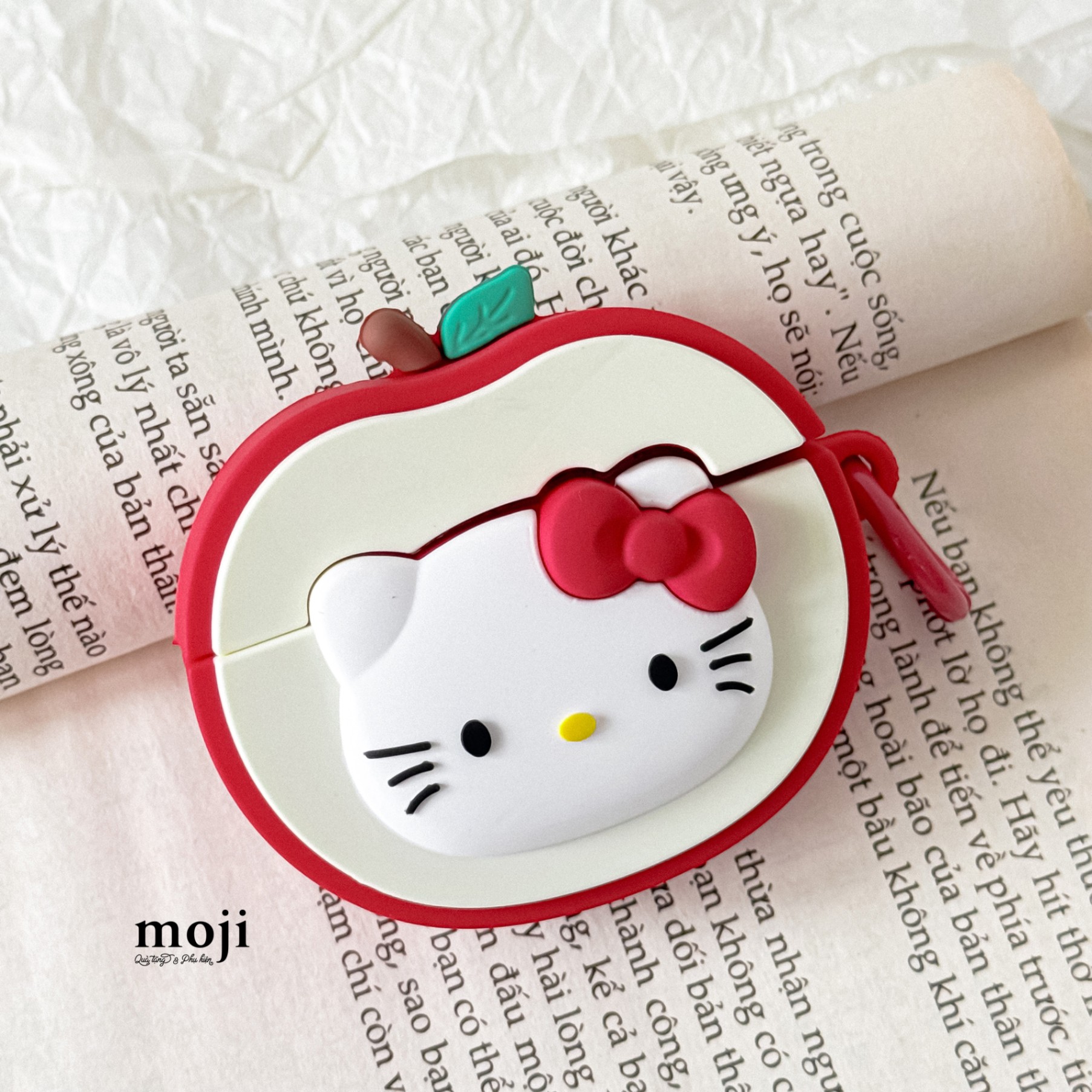 A.008 Ốp airpods APP HLK-26020407