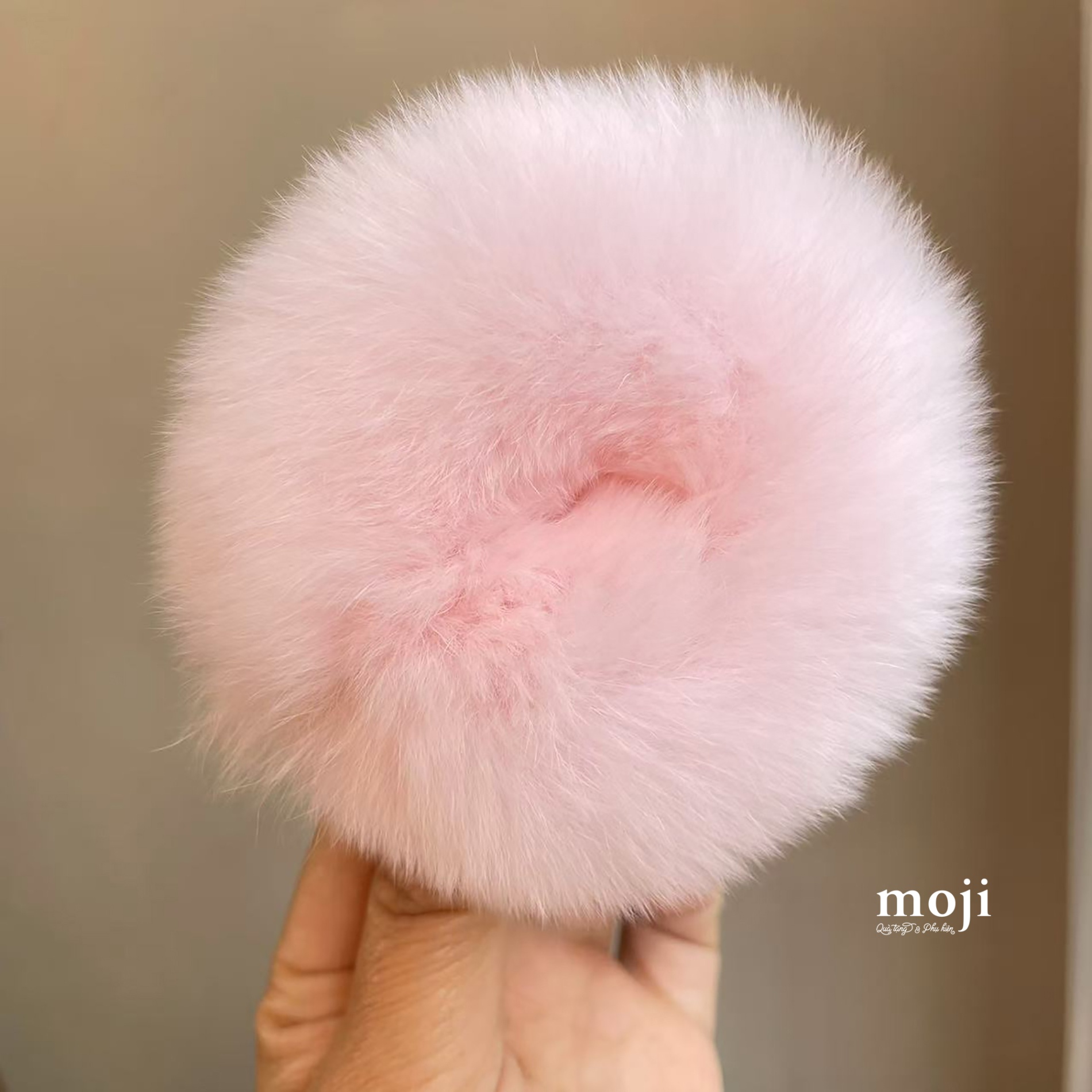 B.064 Buộc tóc-26020290