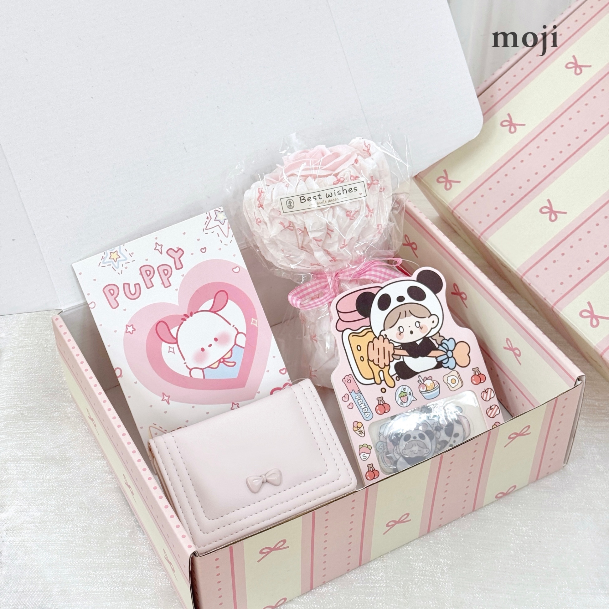 Set quà hoa thiệt thì mê, bông đùa thì chê