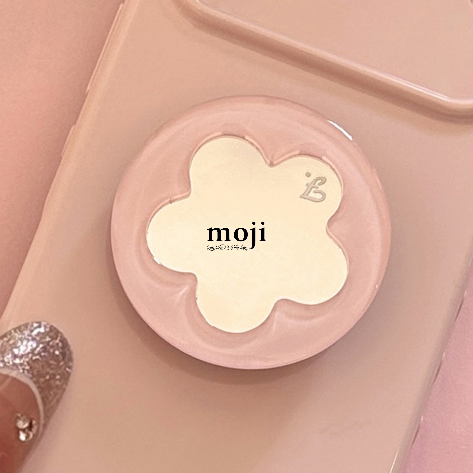 A.022 Móc cầm điện thoại FLO-26070120