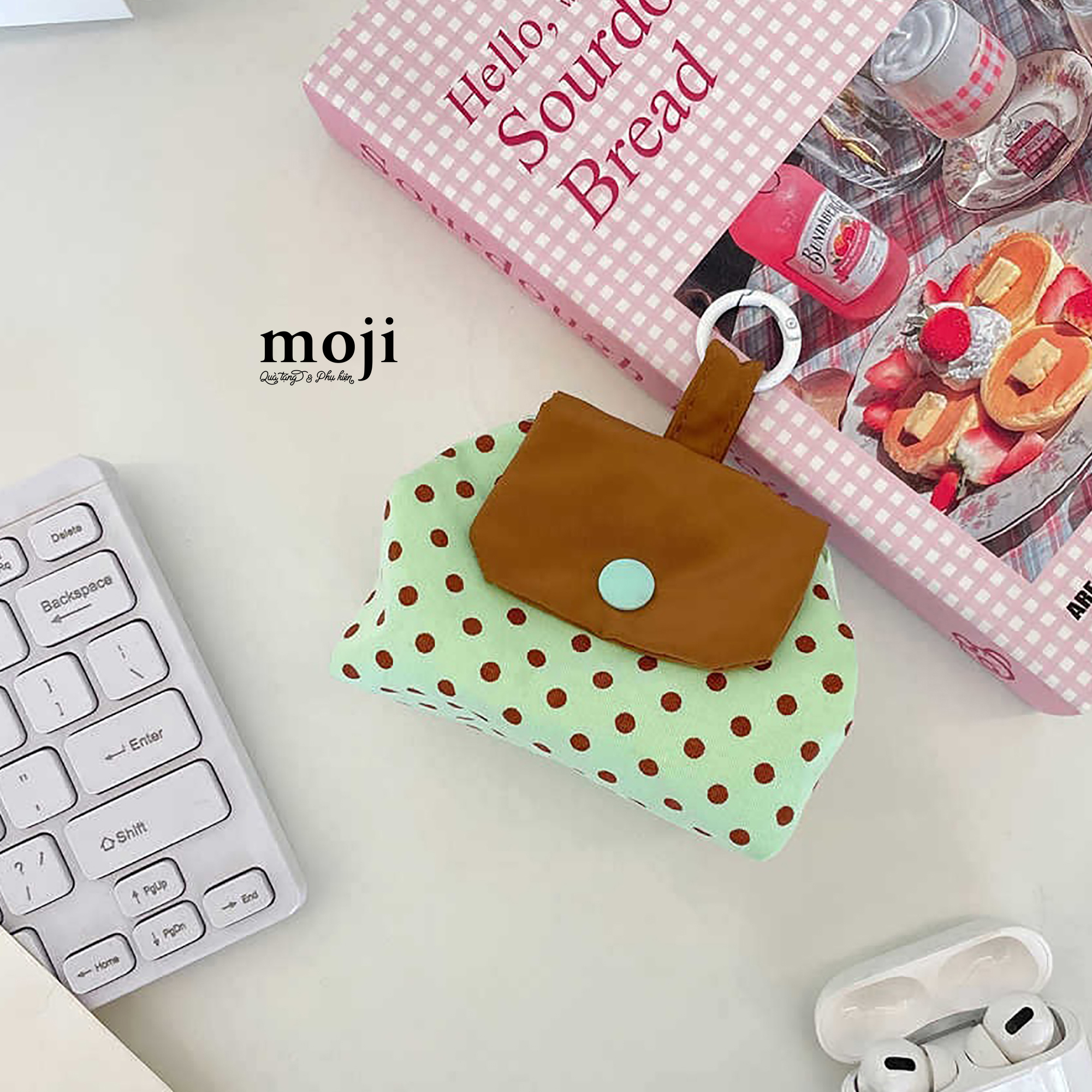 ThumbnailUri
