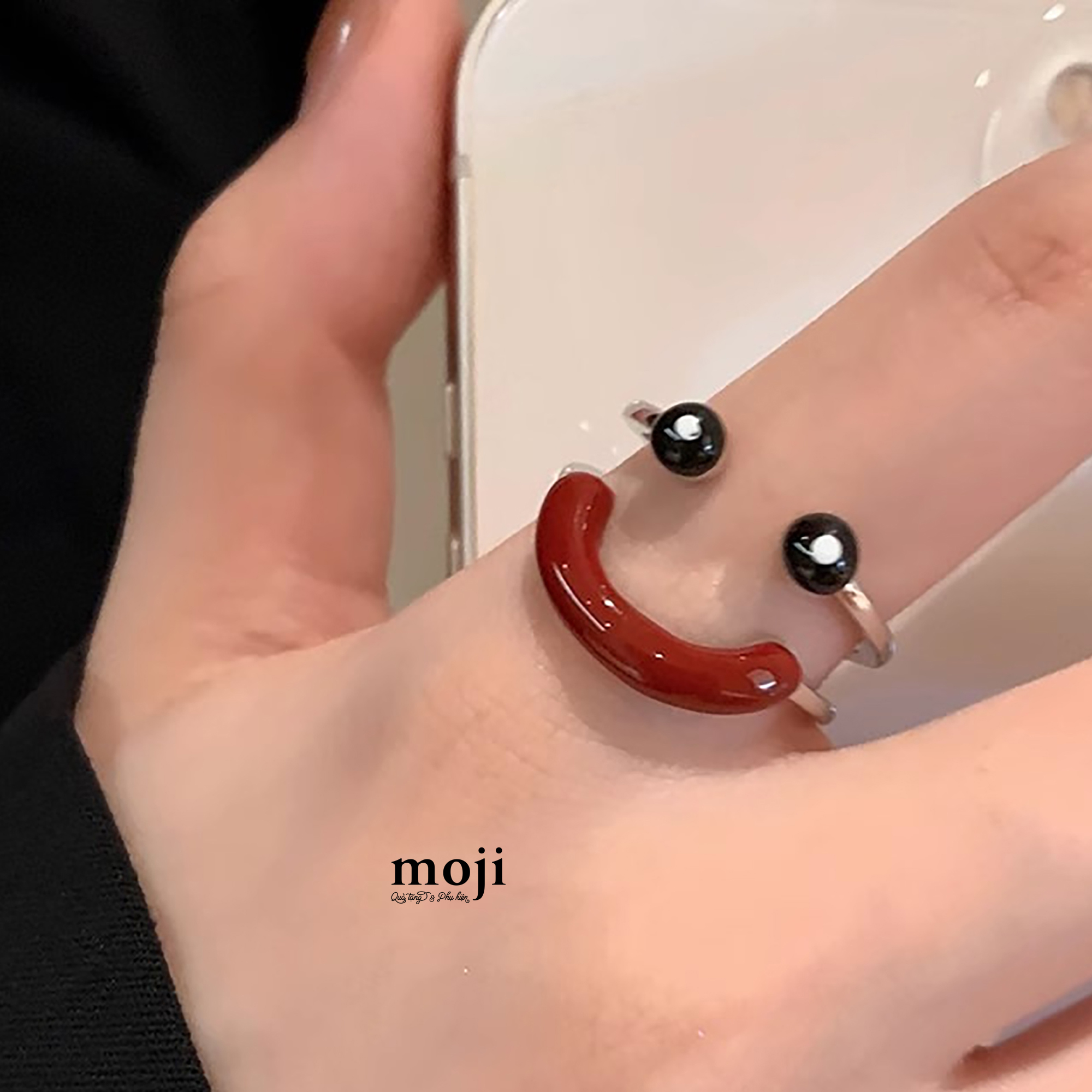 ThumbnailUri