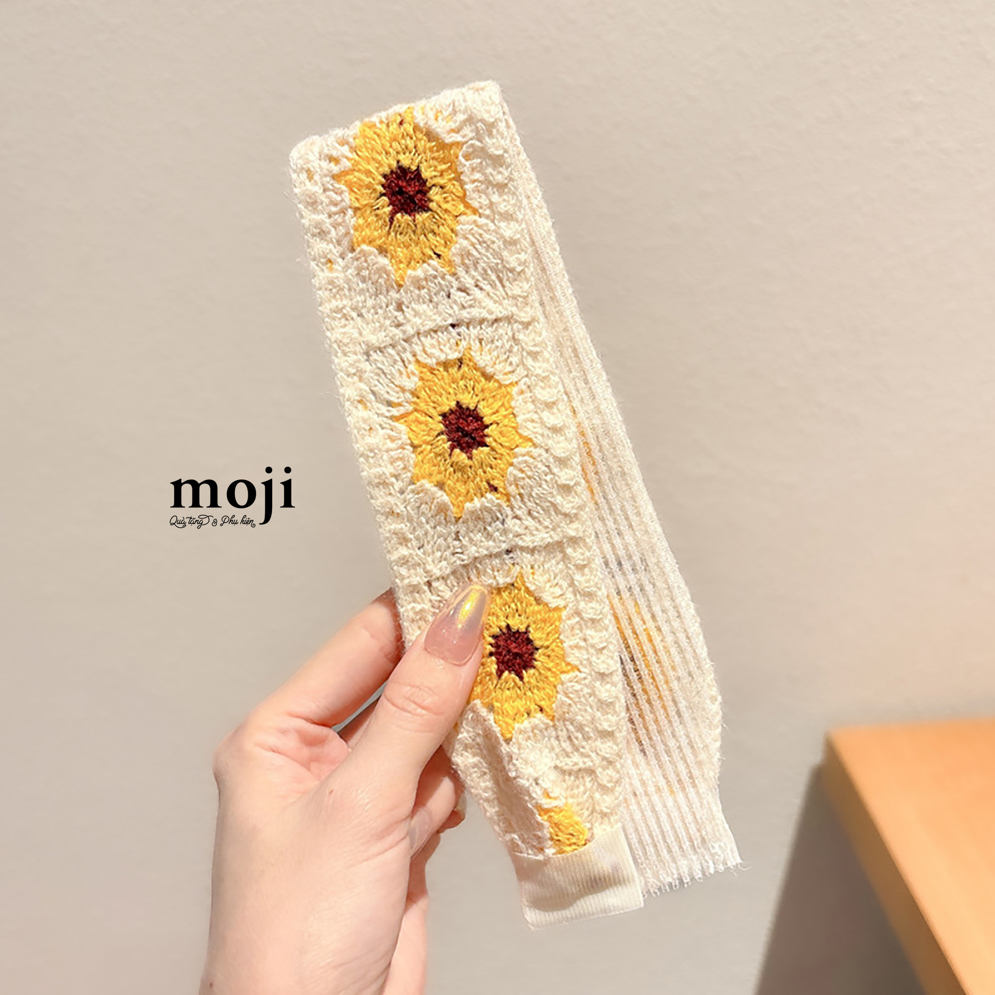 A.979 Miếng dán tóc FLO-26060008