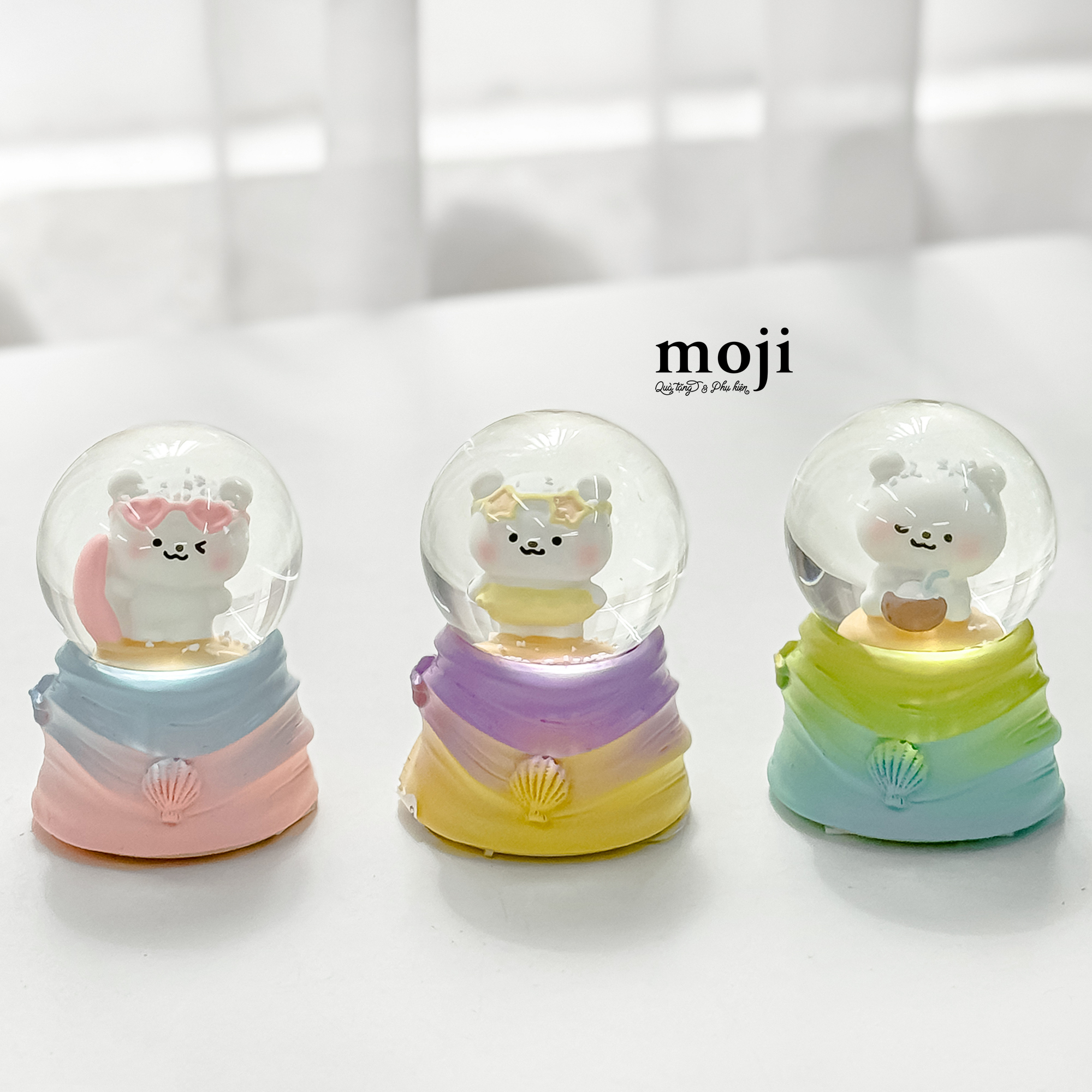 B.011 Quả cầu tuyết ANM OCE-26104123