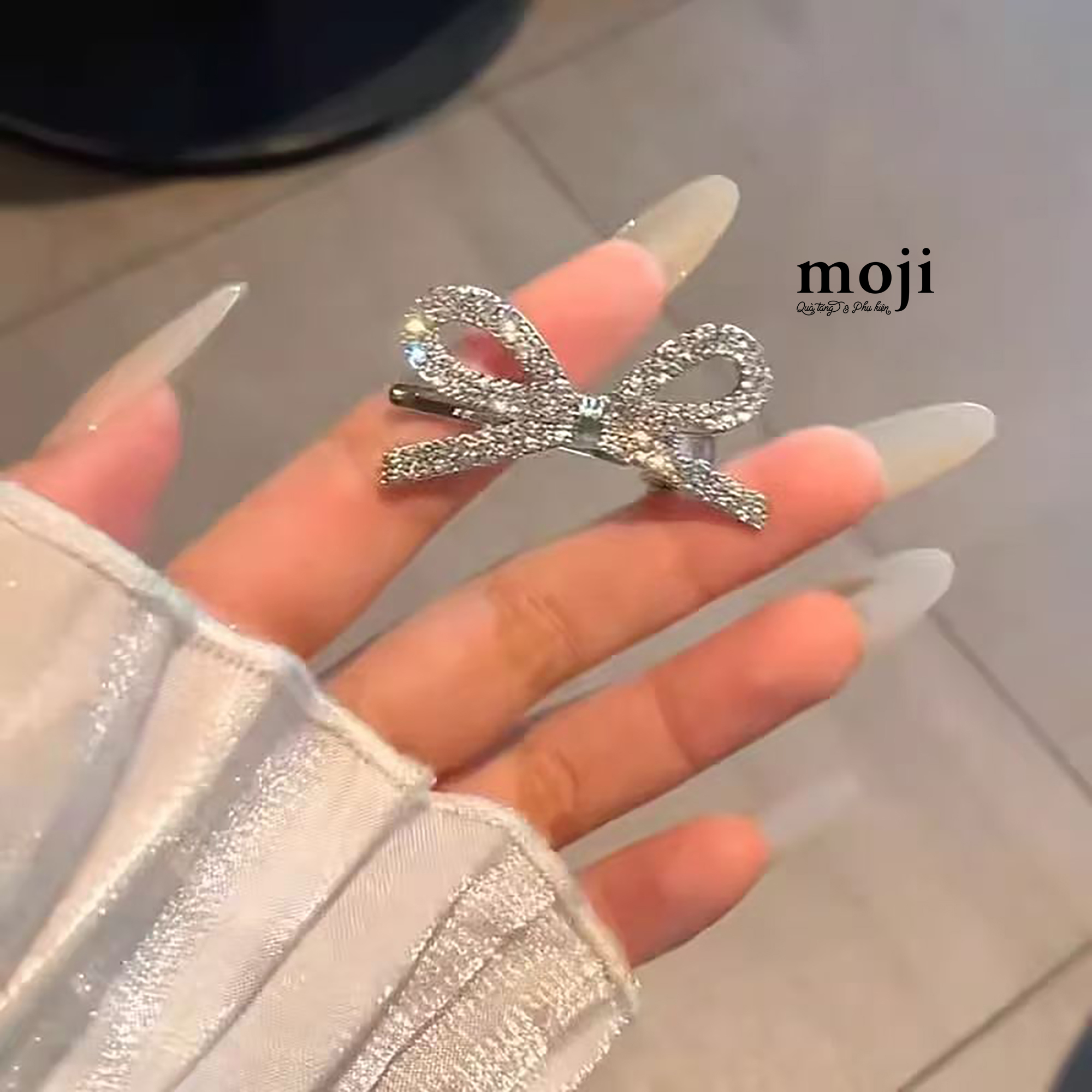 ThumbnailUri