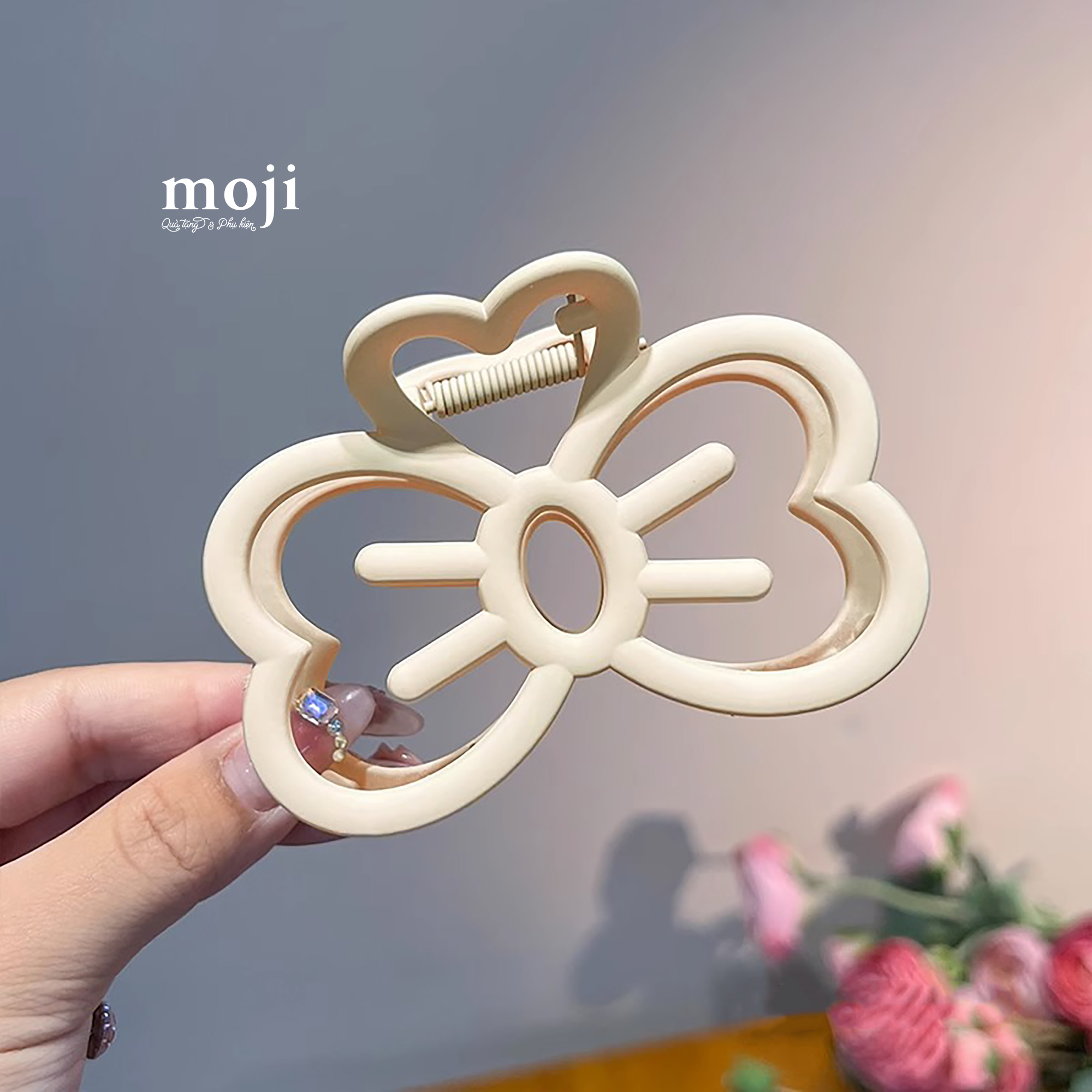 B.072 Kẹp càng cua BWN-26053133