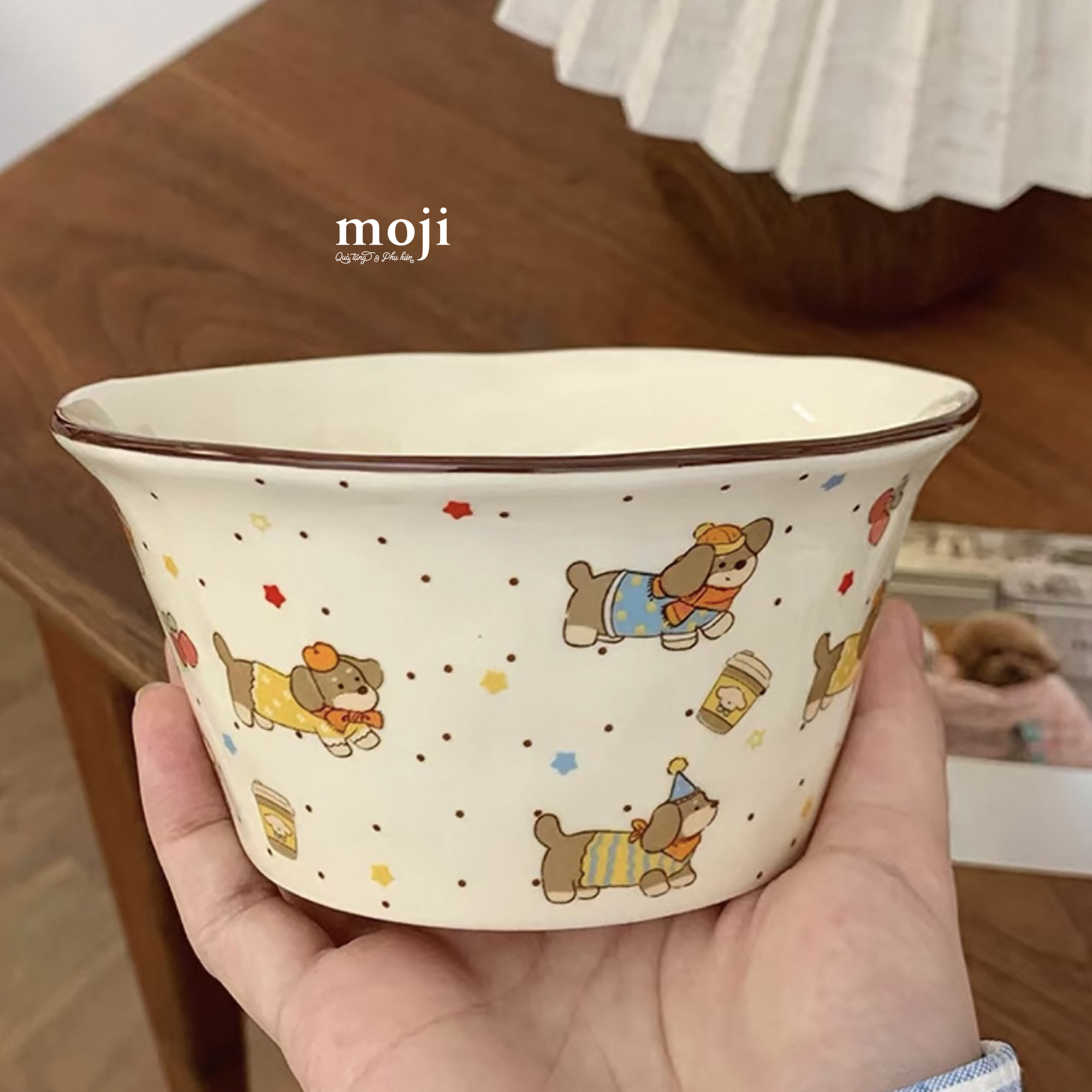 Chén bát gốm sứ Dog Dachshund nền ngôi sao chấm bi 7x12