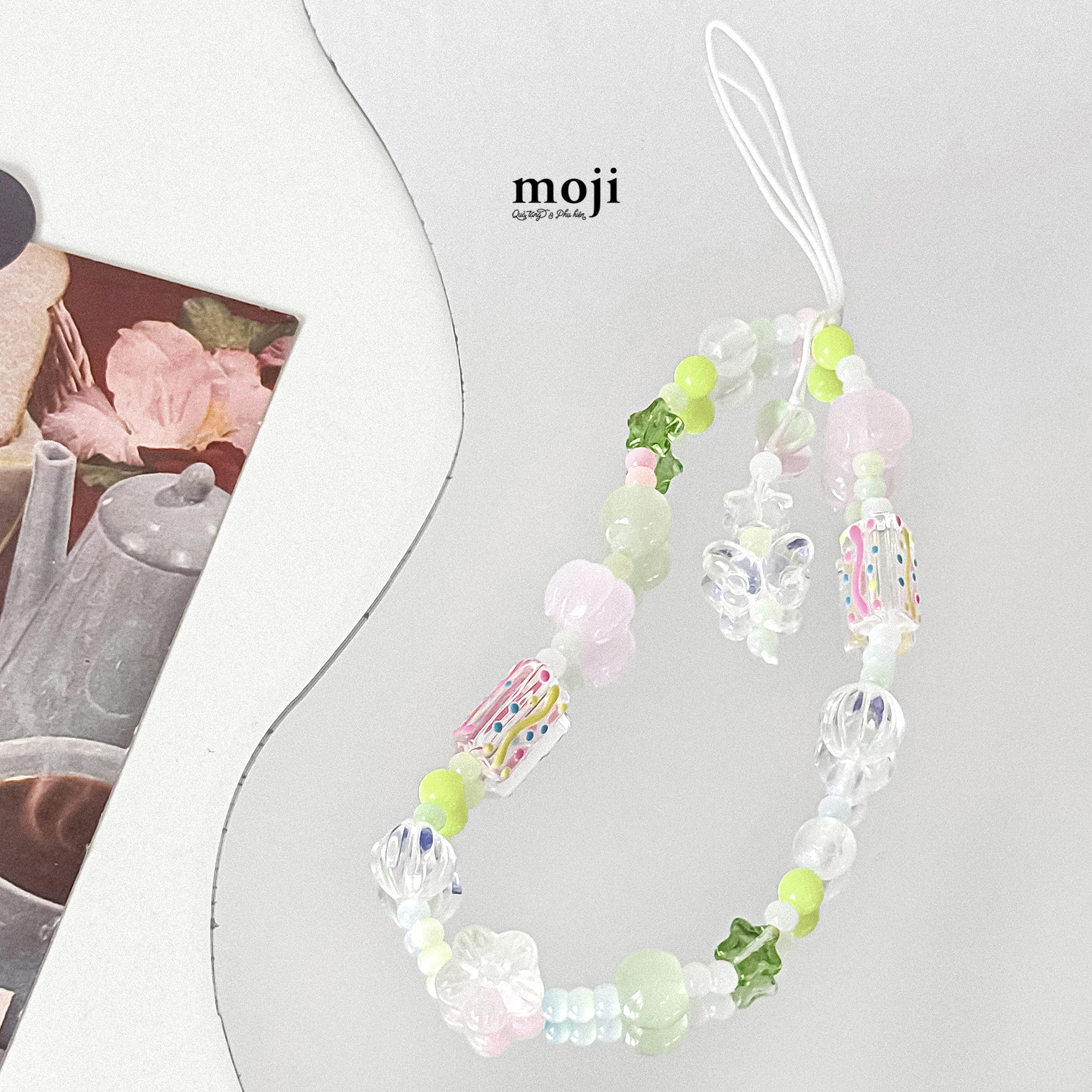 Dây đeo điện thoại Butterfly star flower khối vuông chấm màu sắc