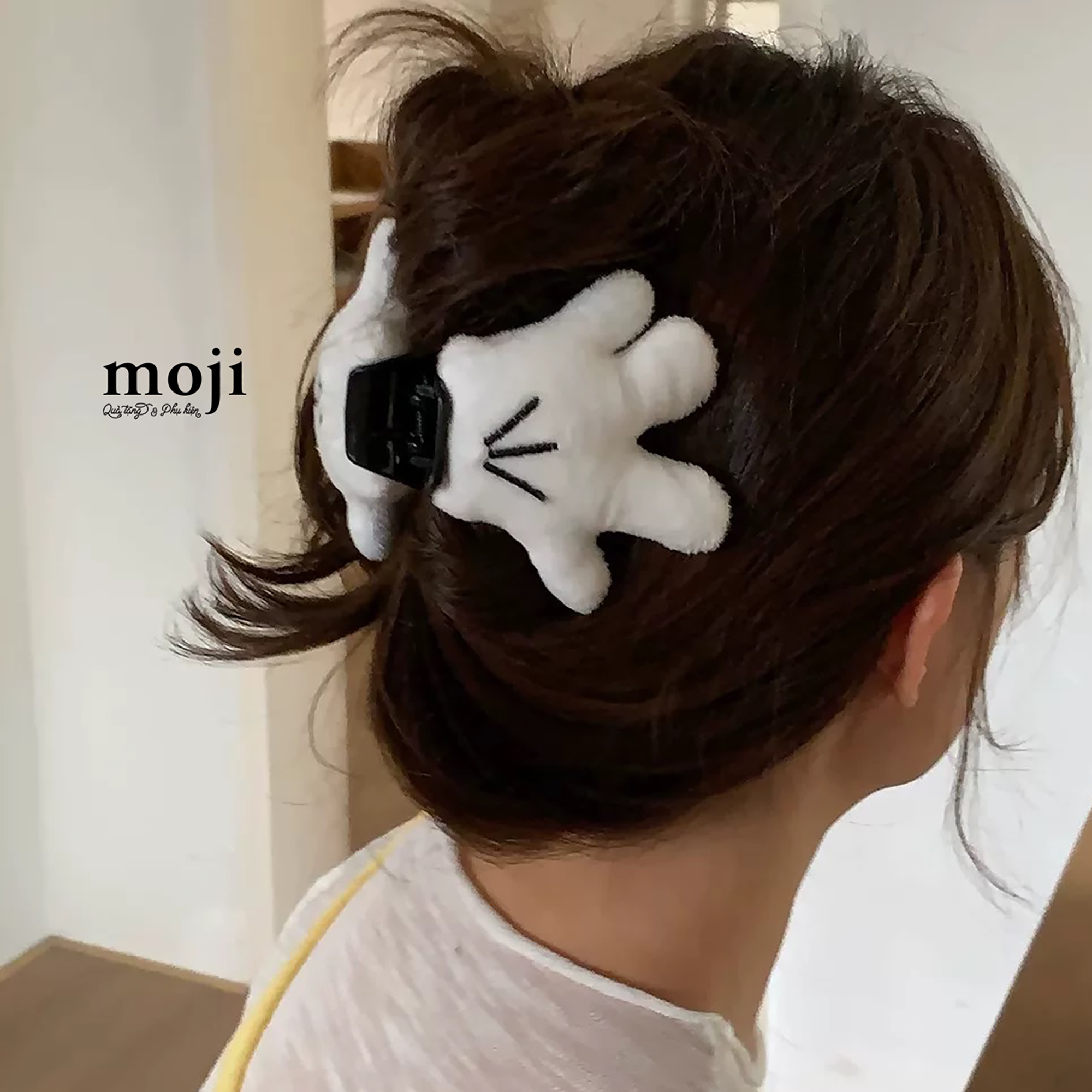 Kẹp tóc càng cua Bàn tay Mickey Mouse