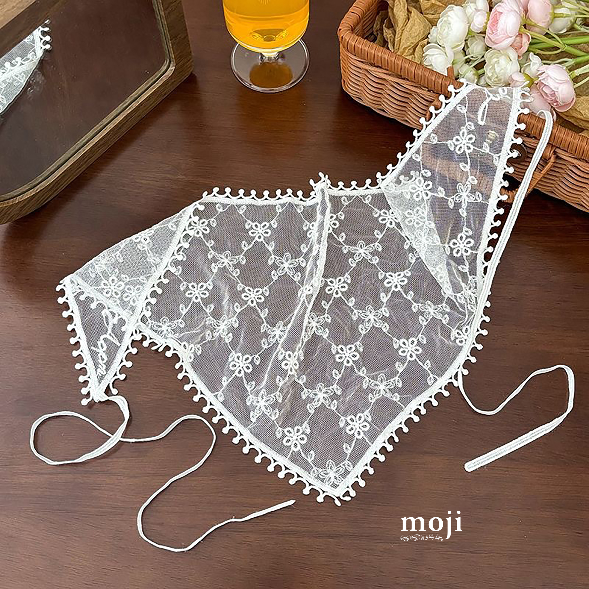 Khăn bandana ren Basic flower hoa lá rỗng ô vuông 27x65