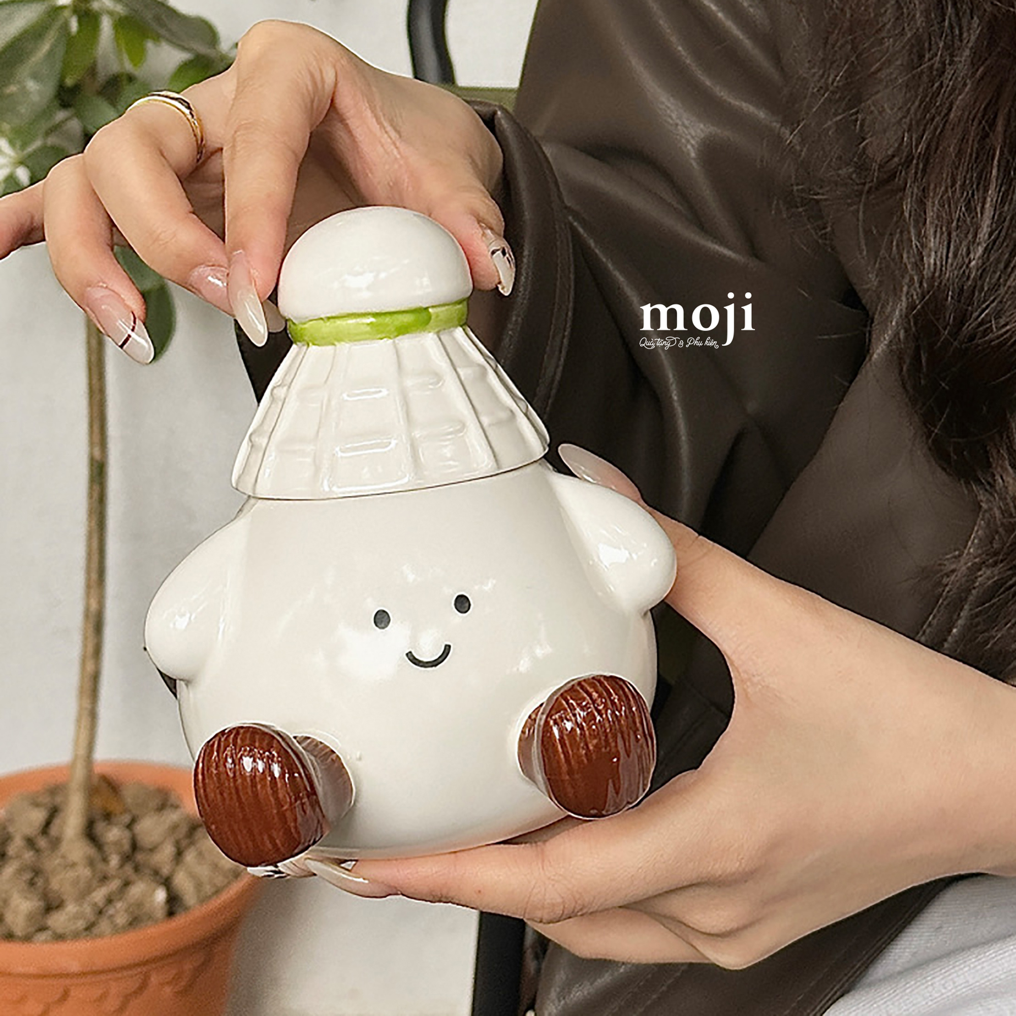 Ly cốc sứ Quả cầu lông có chân 400ml