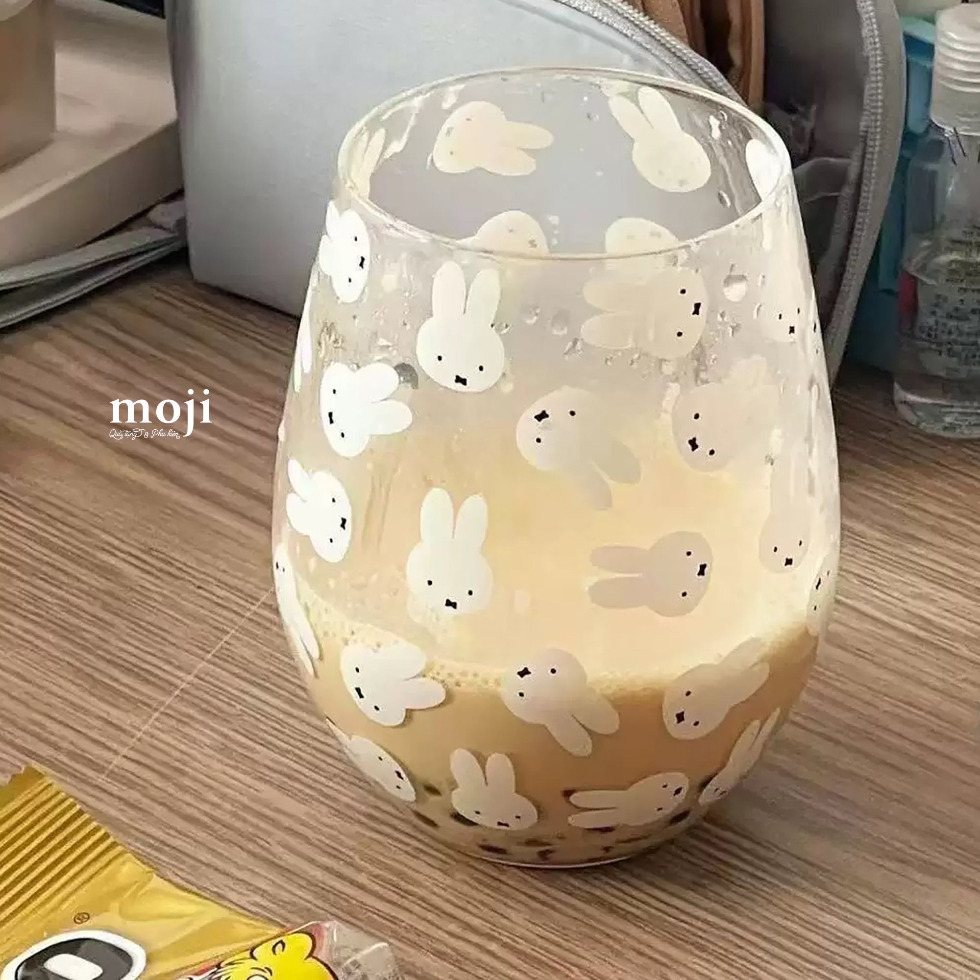 Ly cốc thủy tinh Nhiều Miffy rabbit face 500ml