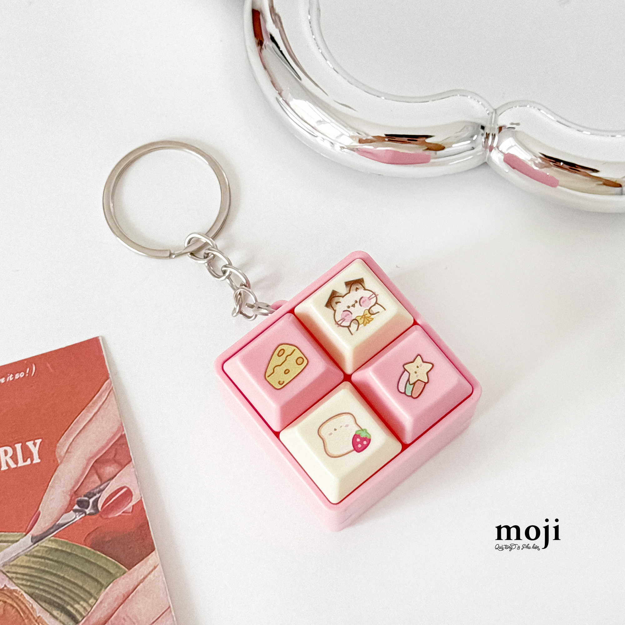 Móc khoá đồ chơi Cute cat yummy bàn phím keycap có đèn nhạc