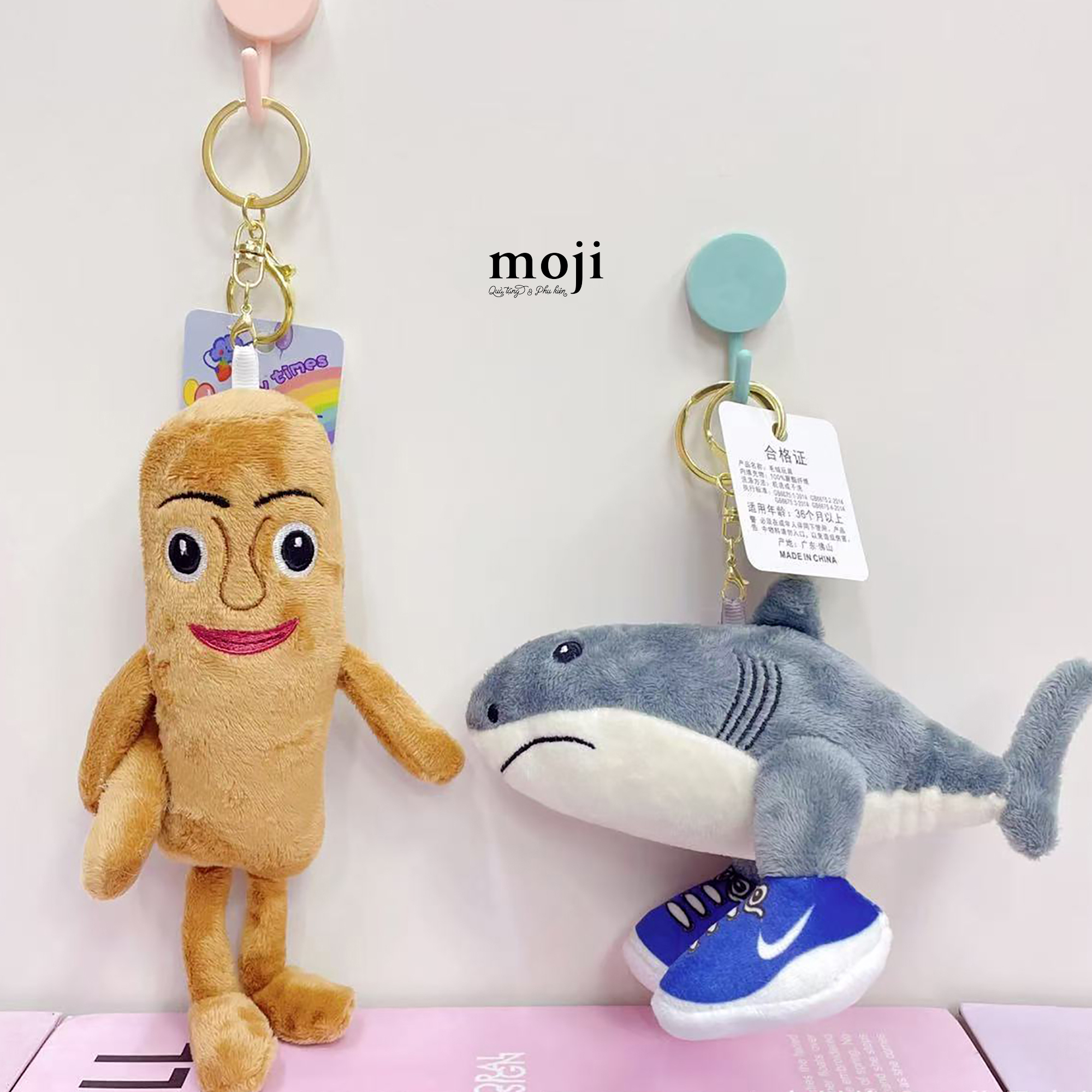 Móc khóa nhồi bông Brainrot Tung tung tung sahur người gỗ Tralalero tralala shark cá mập đi giày