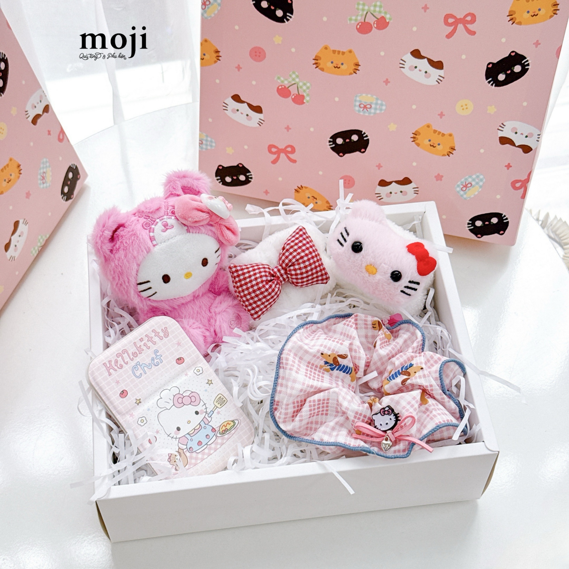 Set quà Hello Kitty, gift so pretty