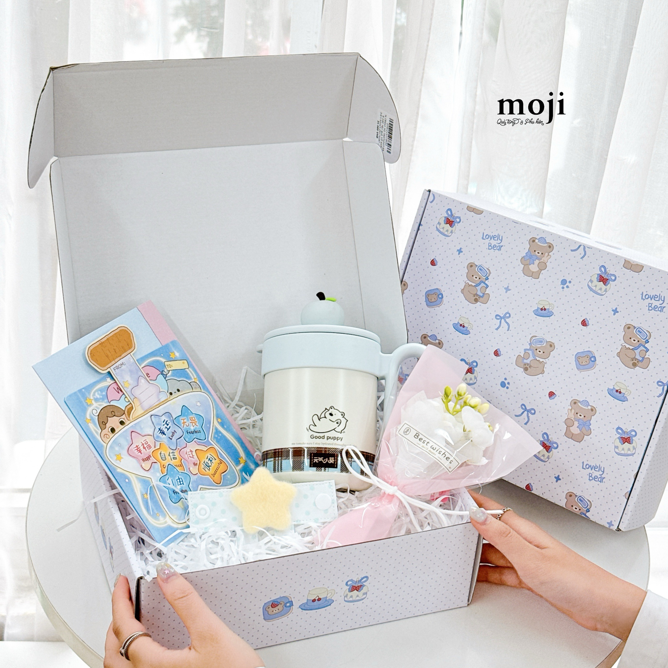 Set quà Hoa khó trồng cần người chăm có lòng
