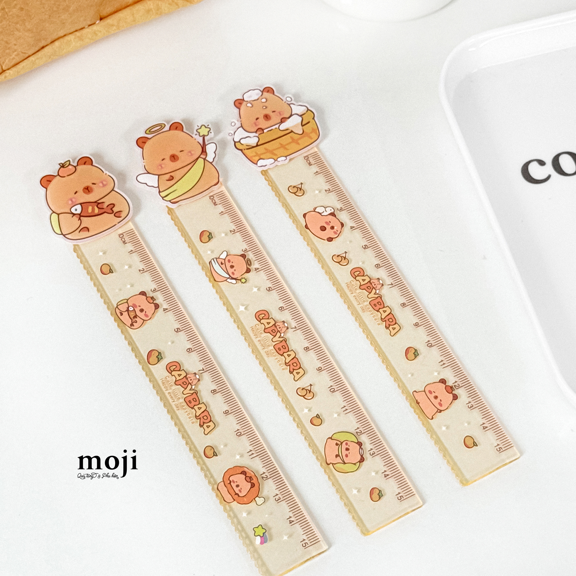 Thước kẻ Capybara angel ôm cá tắm thùng 15cm