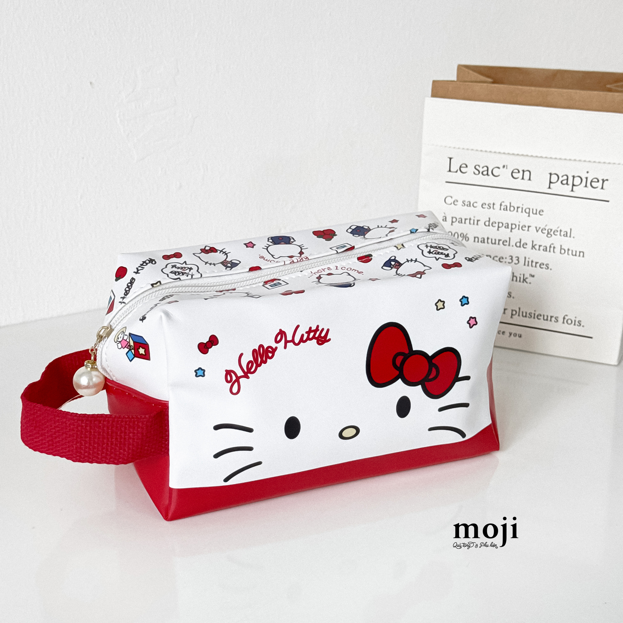 Túi đựng mỹ phẩm Sanrio family Hello Kitty big face 10x11x20
