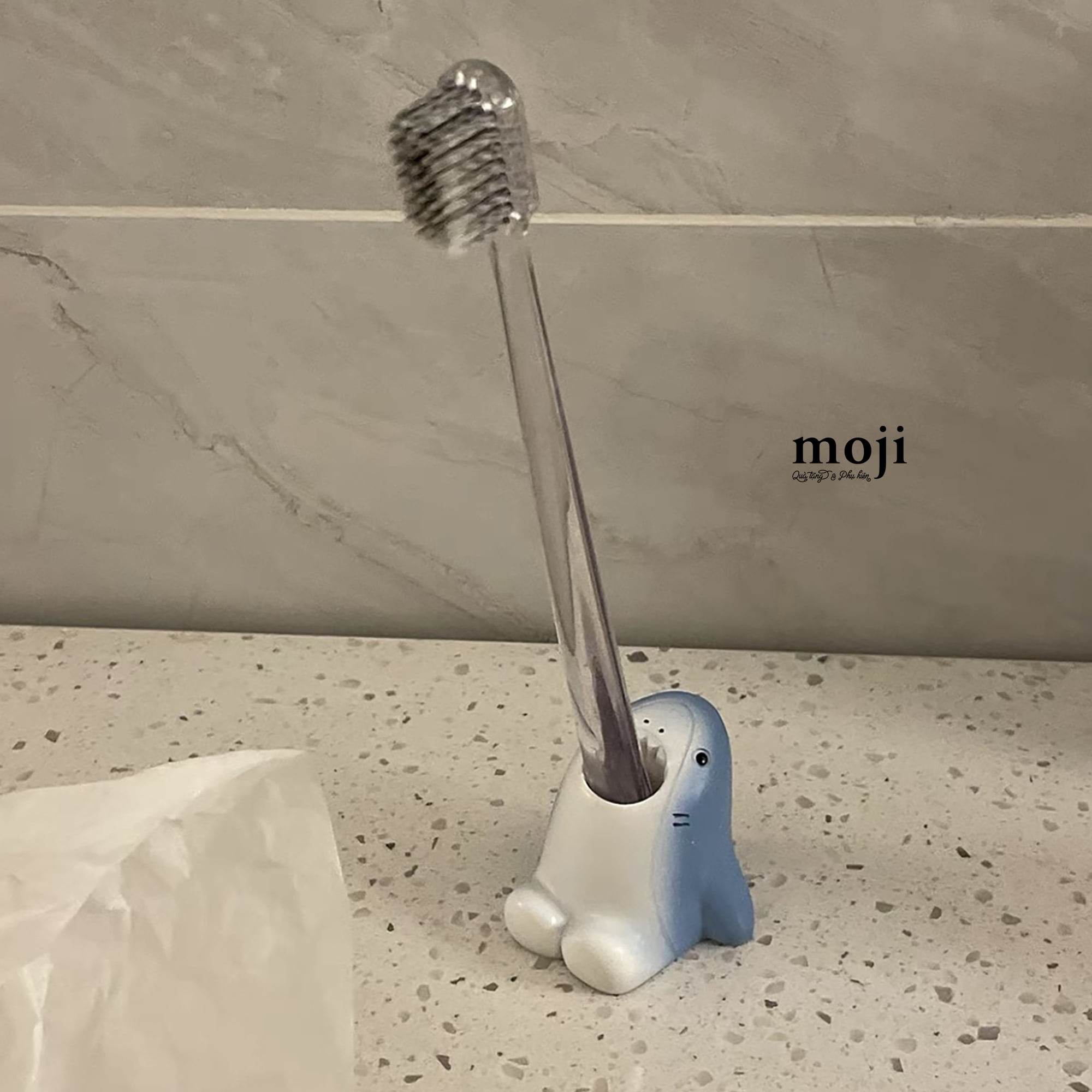 20230531_pmoThycC.jpeg