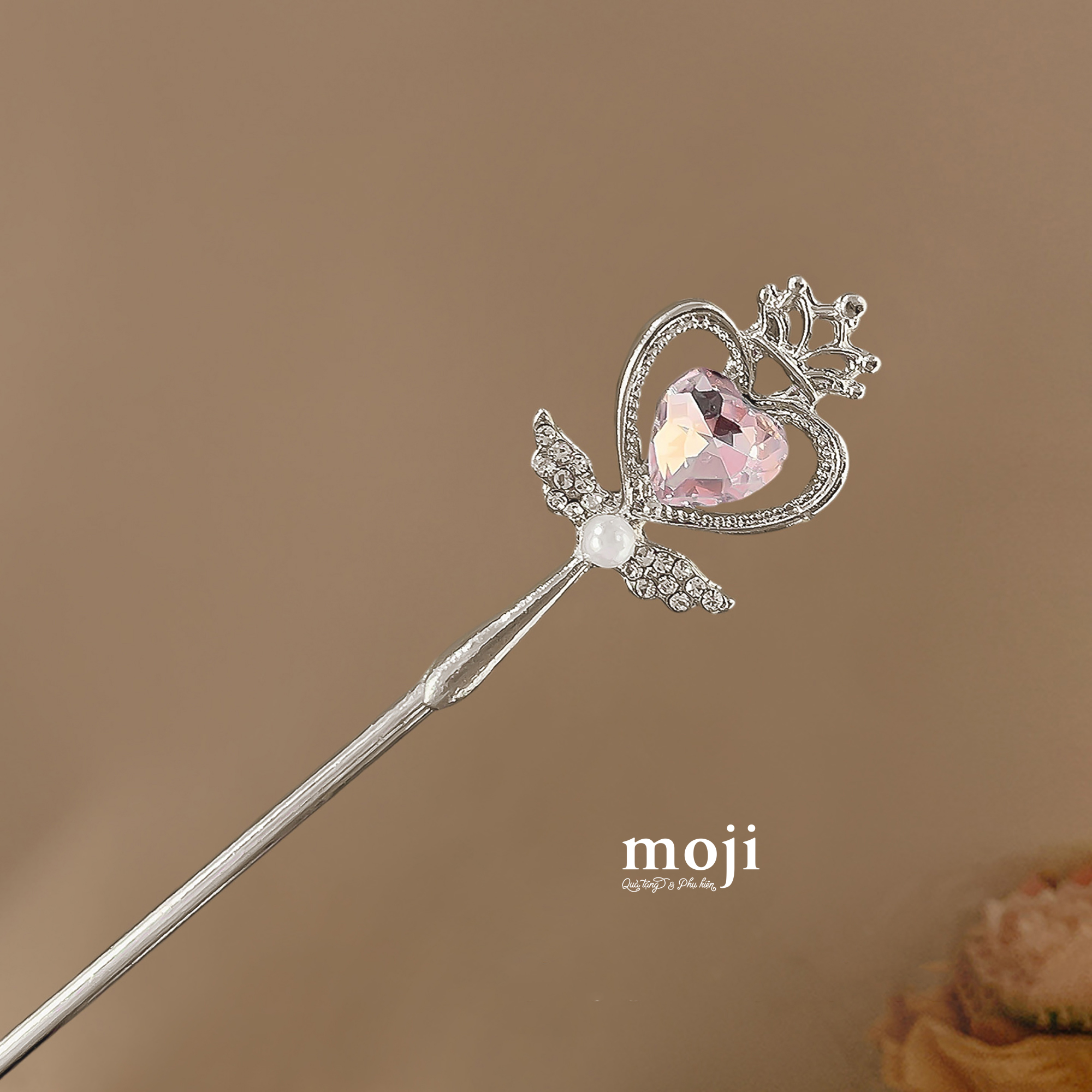 A.273 Trâm cài LOV AGL-26082628 - SIL.jpg
