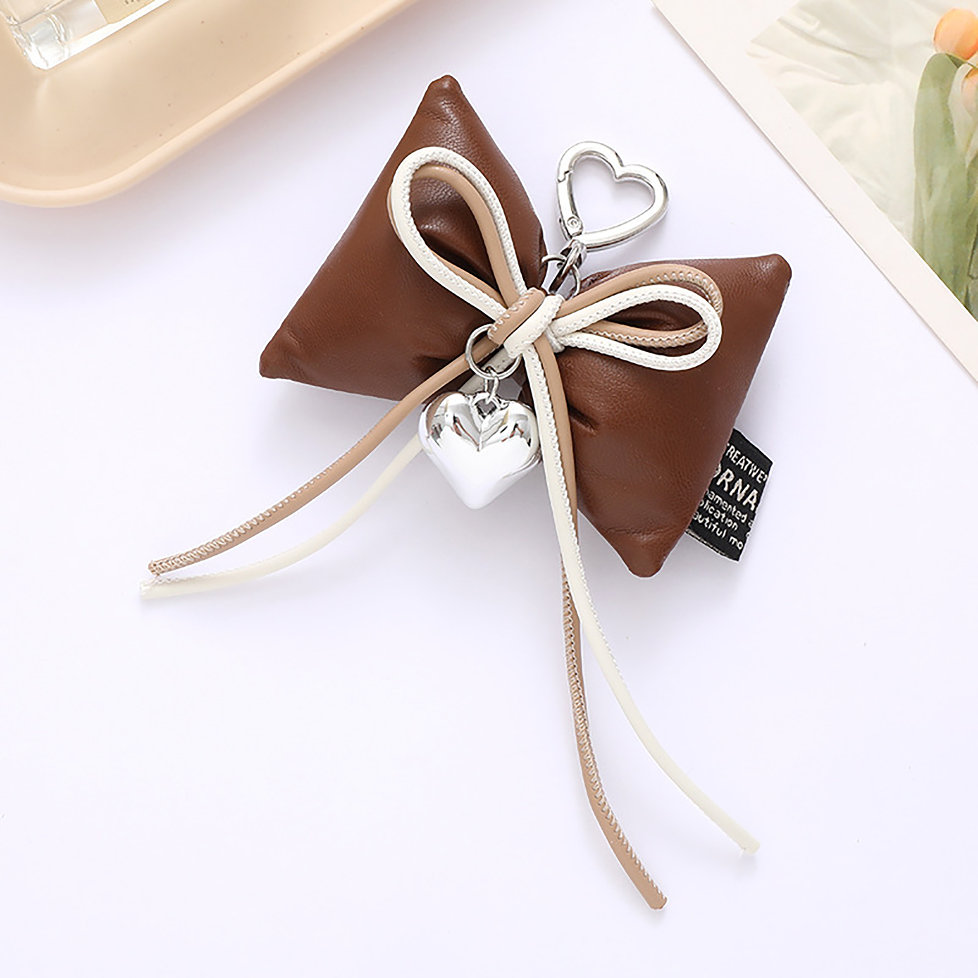 B-05K-Moc-khoa-BWN-26040411-2.jpg?v=1779503240