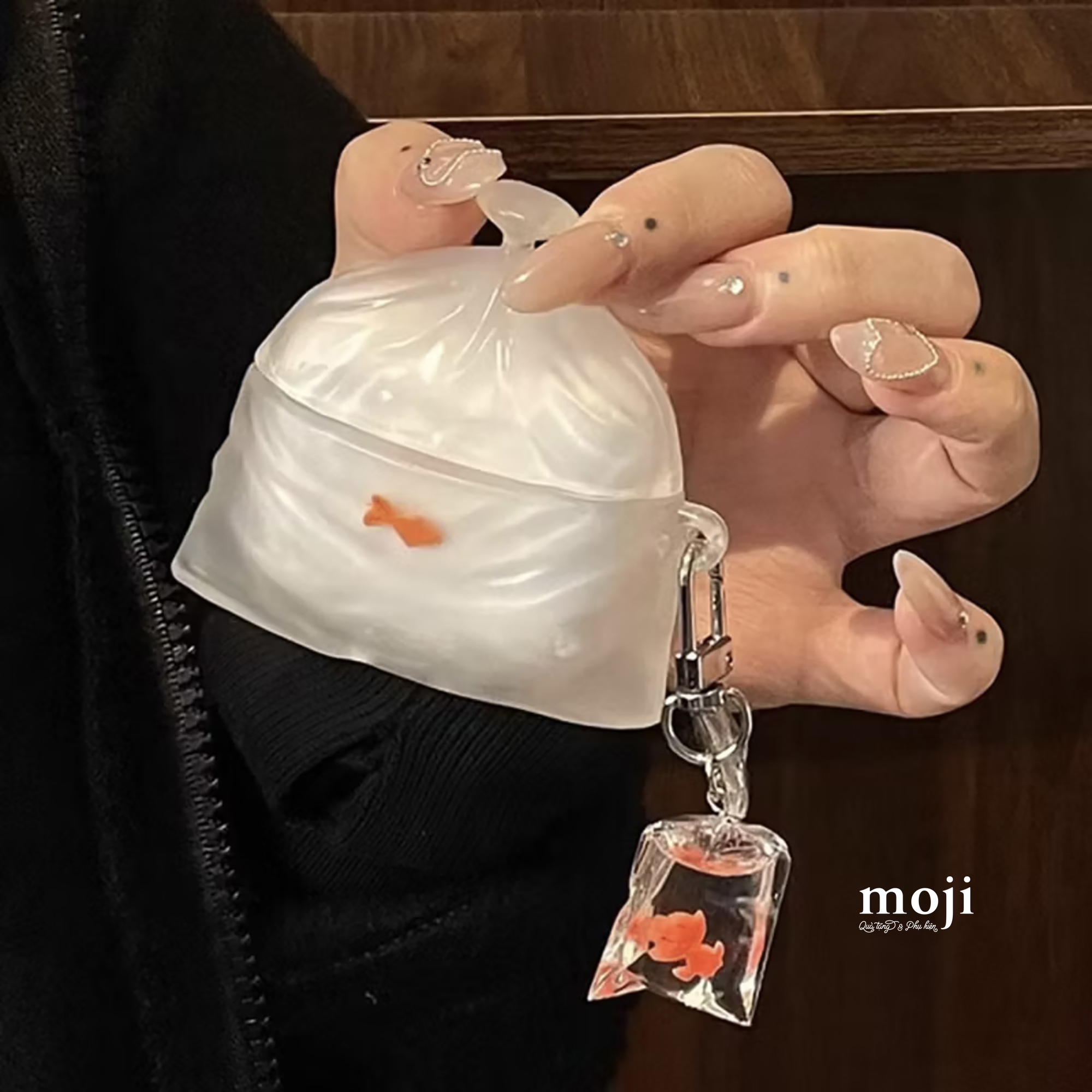 Case-Airpods-Bag-tui-nilon-ca-vang-kem-moc_25072356 (!).jpg