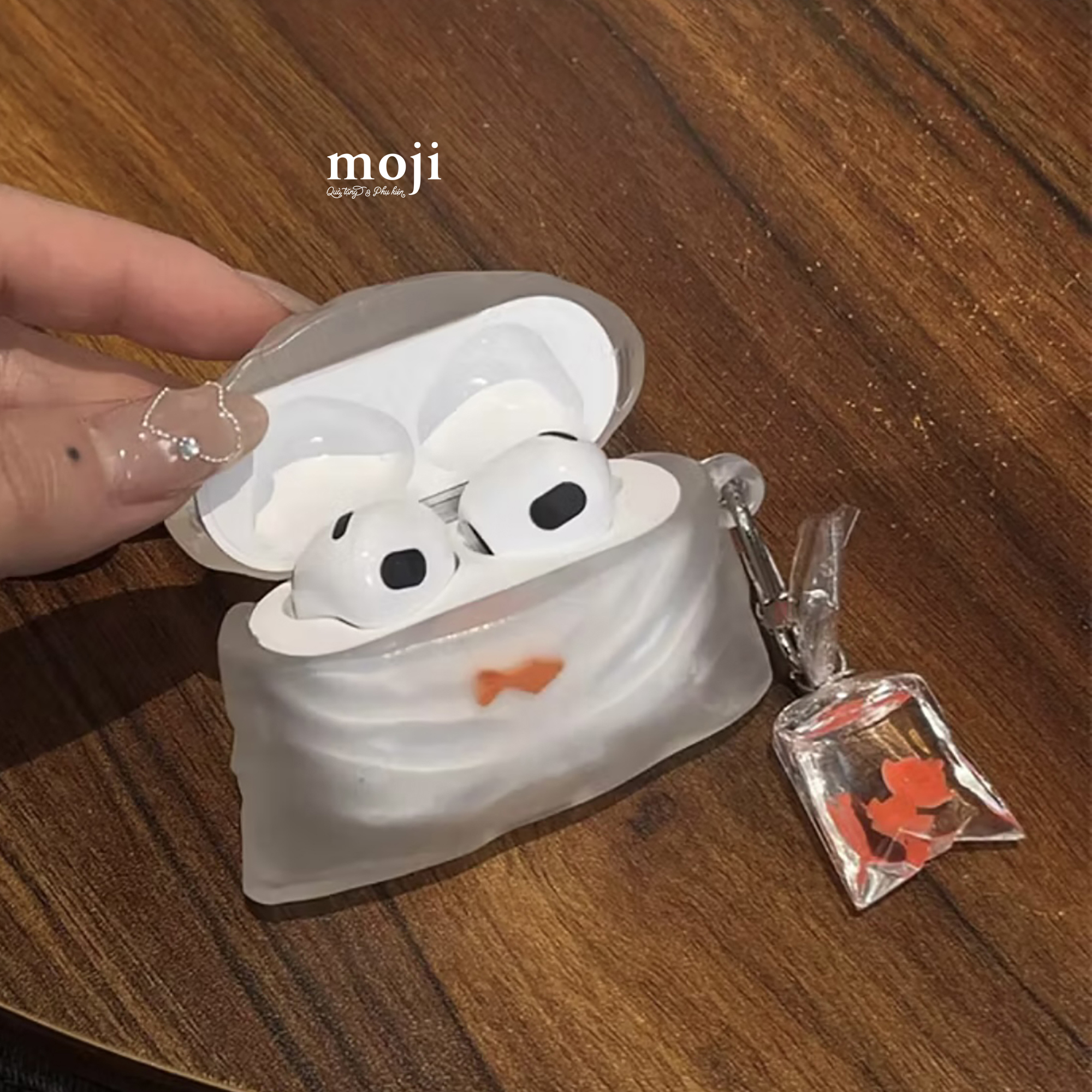 Case-Airpods-Bag-tui-nilon-ca-vang-kem-moc_25072356 (2).jpg