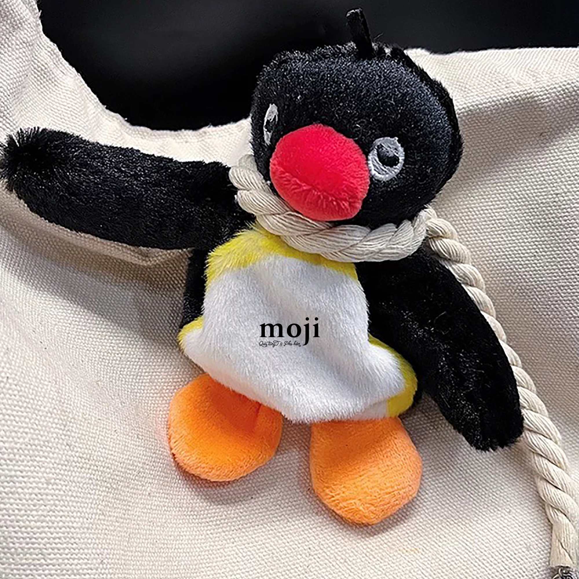 Day-treo-trang-tri-da-nang-Pingu-penguin-chim-canh-cut-day-thung-6.JPG