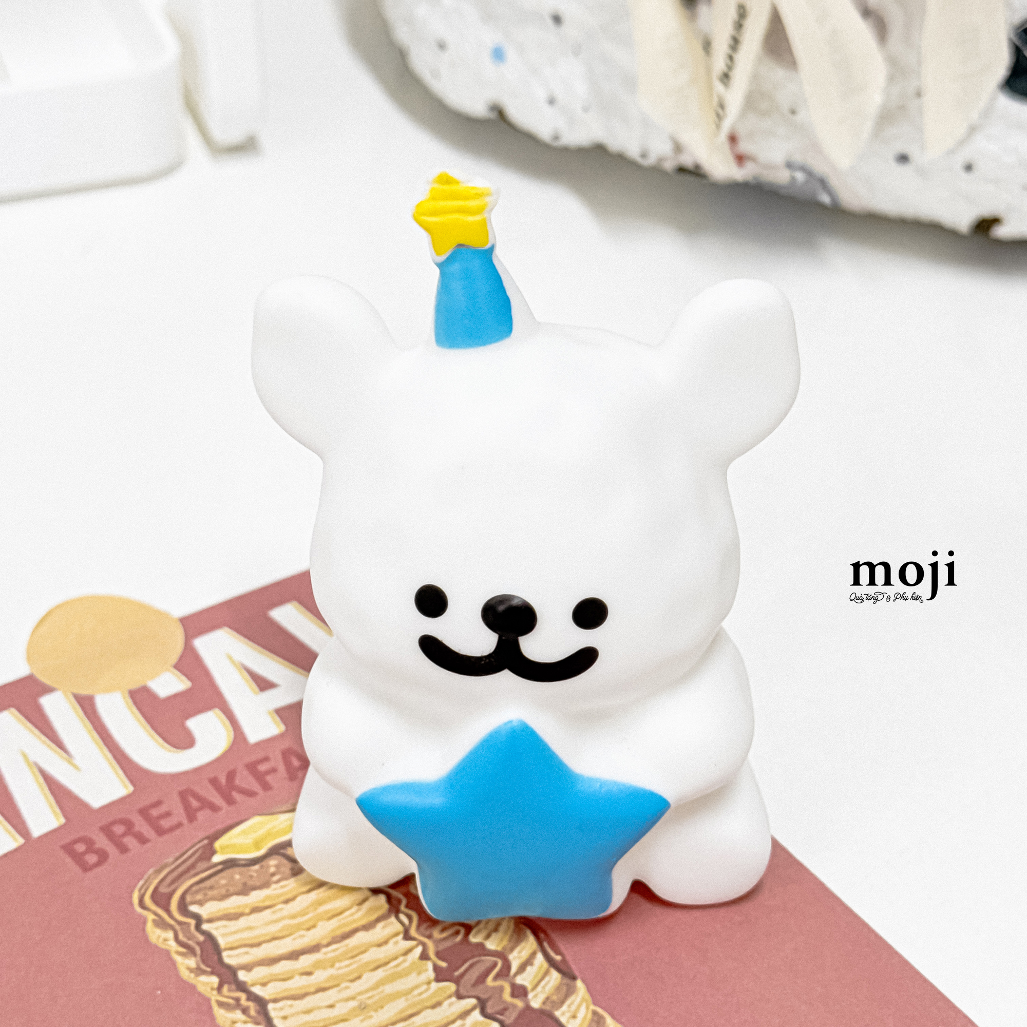 Den-ngu-led-Cute-dog-doi-mu-om-banh-ngoi-sao-dung-pin-5x9-6.JPG