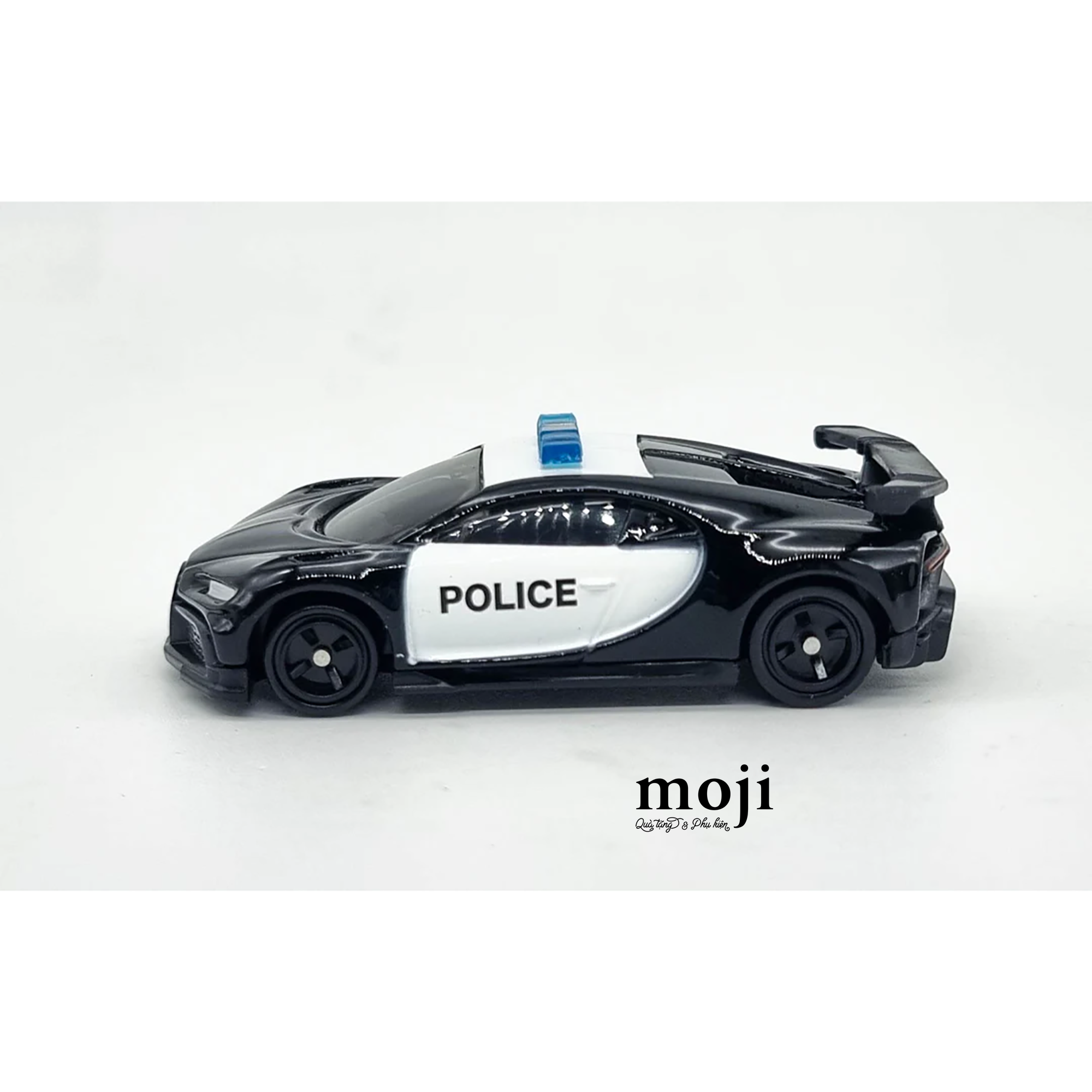 Do-choi-mo-hinh-xe-OFF-944171-26055002-4.png?v=1778292203