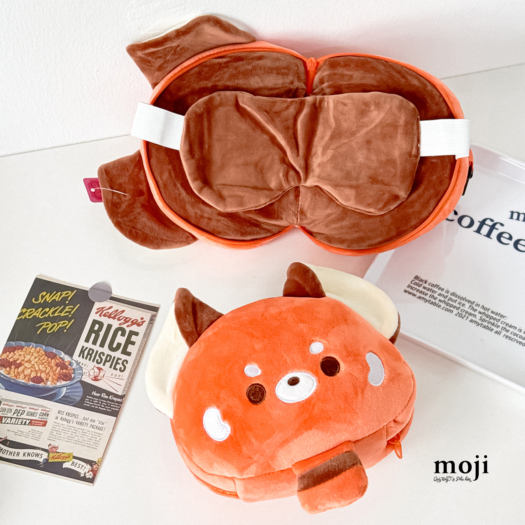 Goi-ke-co-kem-bit-mat-gap-gon-Gau-truc-do-Red-Panda-face-co-tai-duoi-dai-3.JPG