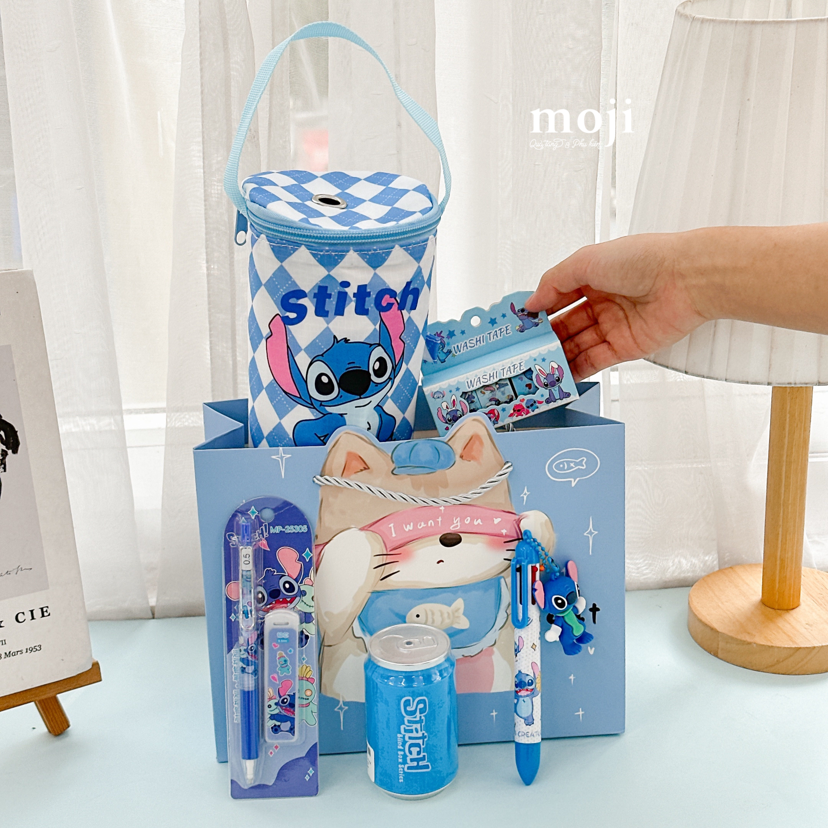 Set-qua-BLUE-Because-Love-U-Everyday_2BFF27ED-BBE7-43BD-81FC-5DF419CB62E7.jpg