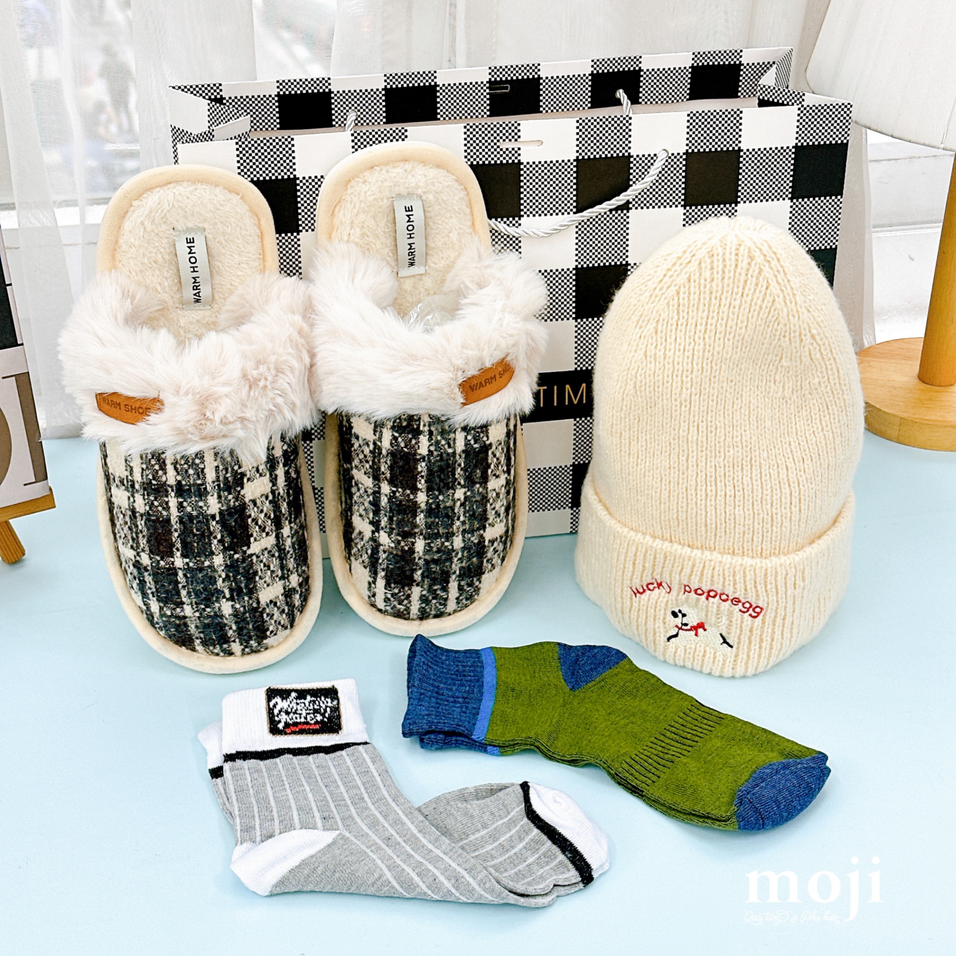 Set-qua-Lanh-dau-em-u-thuong-dau-em-bu_D1687433-CC10-467B-ACCC-2DDCCCD348F4.jpg
