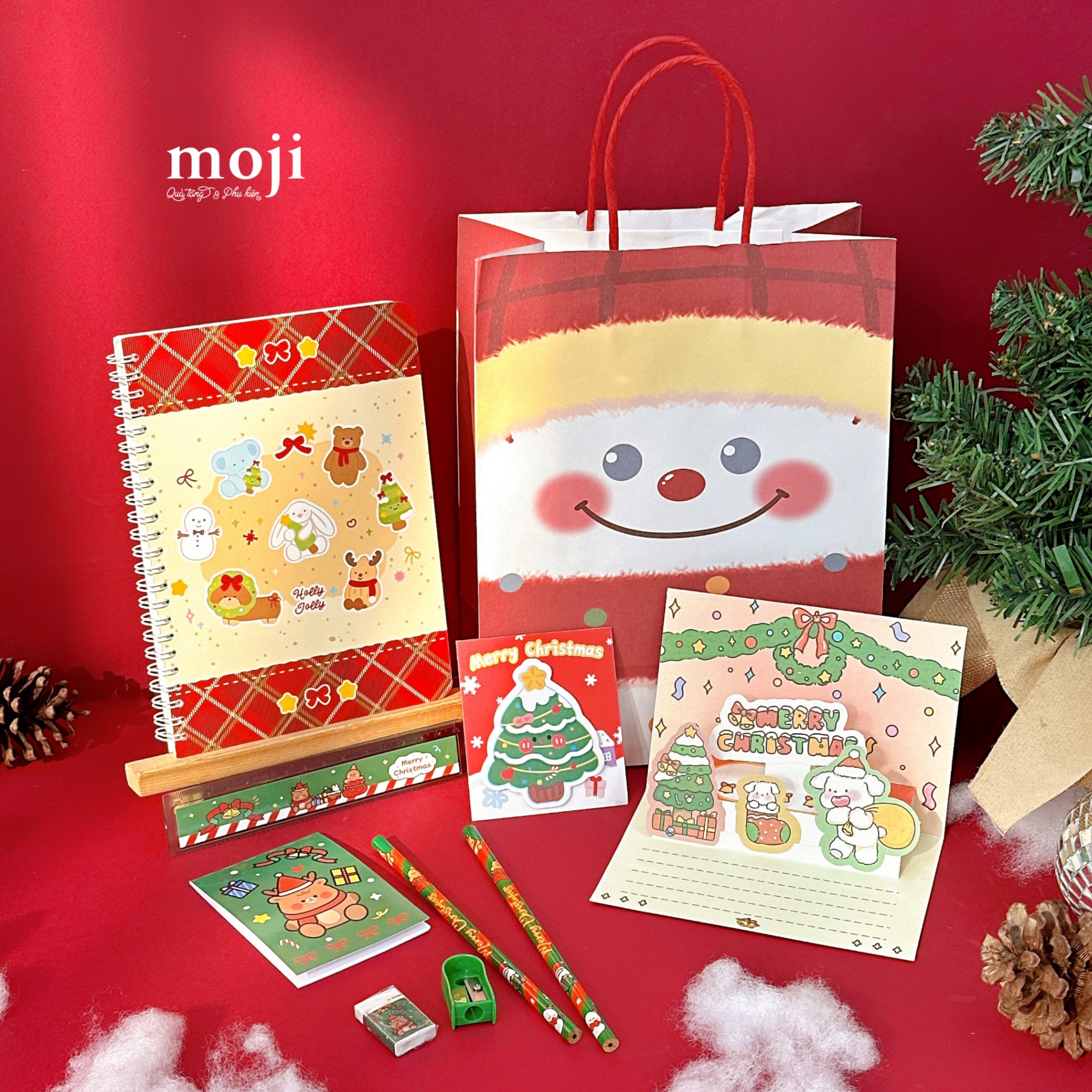 Set-qua-Wishing-you-a-joyful-holiday-season_33AD65A9-AF8A-4A57-825E-CB8FC33A1AAC.jpg