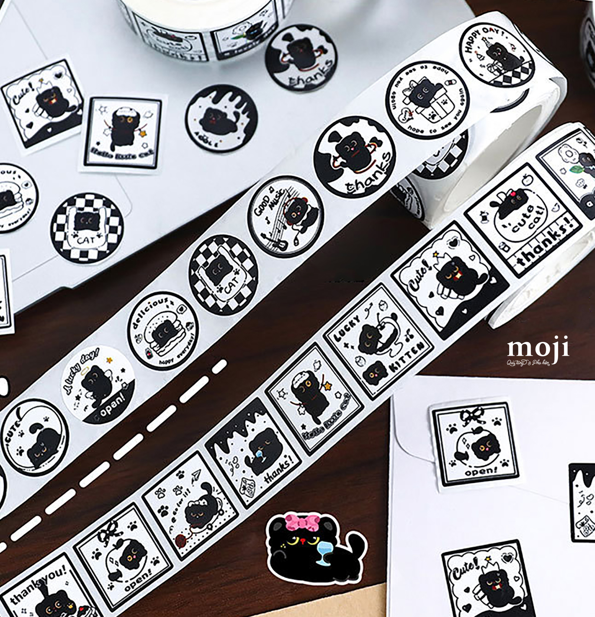 Sticker-cuon-Cute-little-black-cat-tron-vuong-set300_M.C700.NO.25072485-XX 1 (Bỏ chữ TQ).jpg