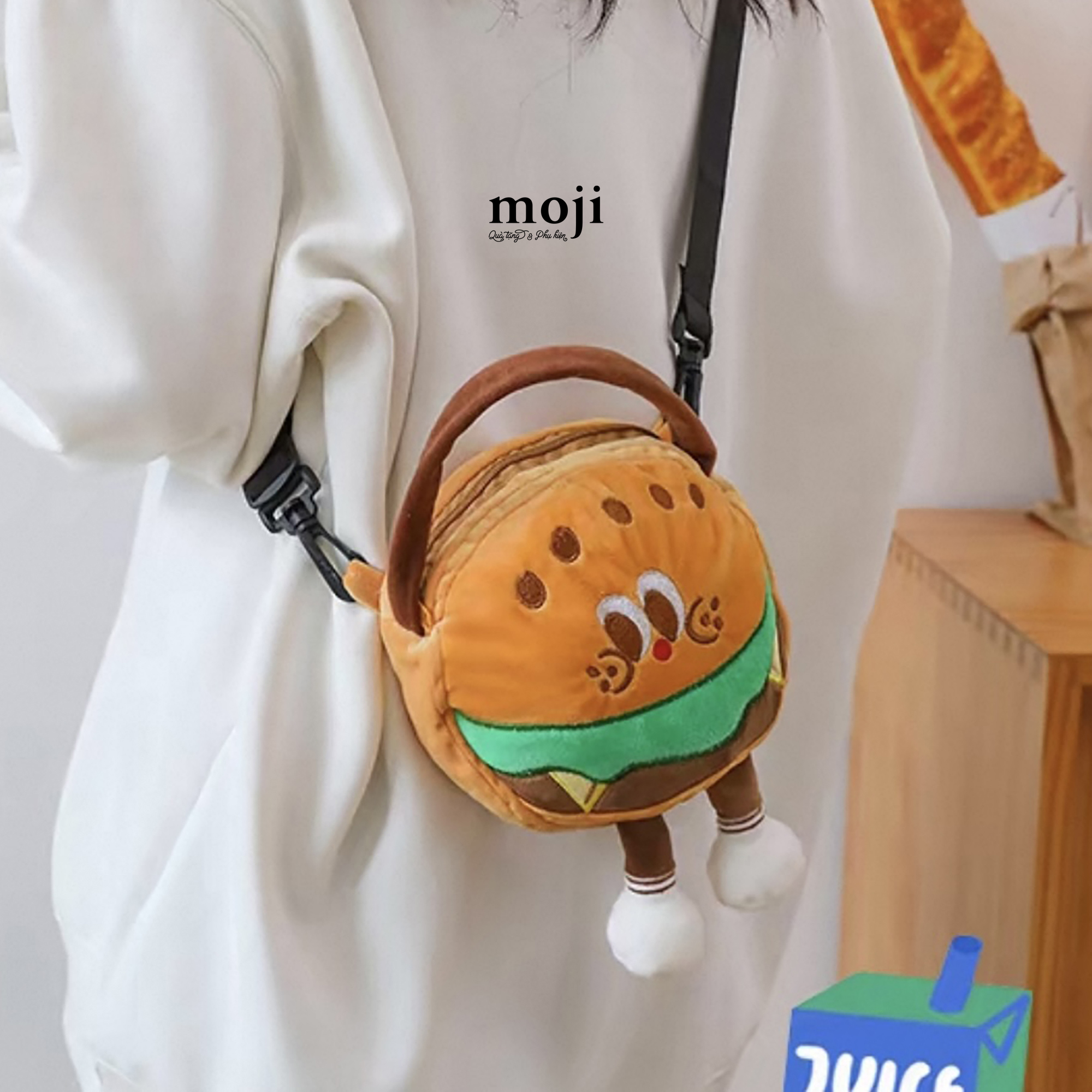 Tui-deo-gau-bong-Fast-food-bieu-cam-co-chan-14x15_25071113 (1).jpg