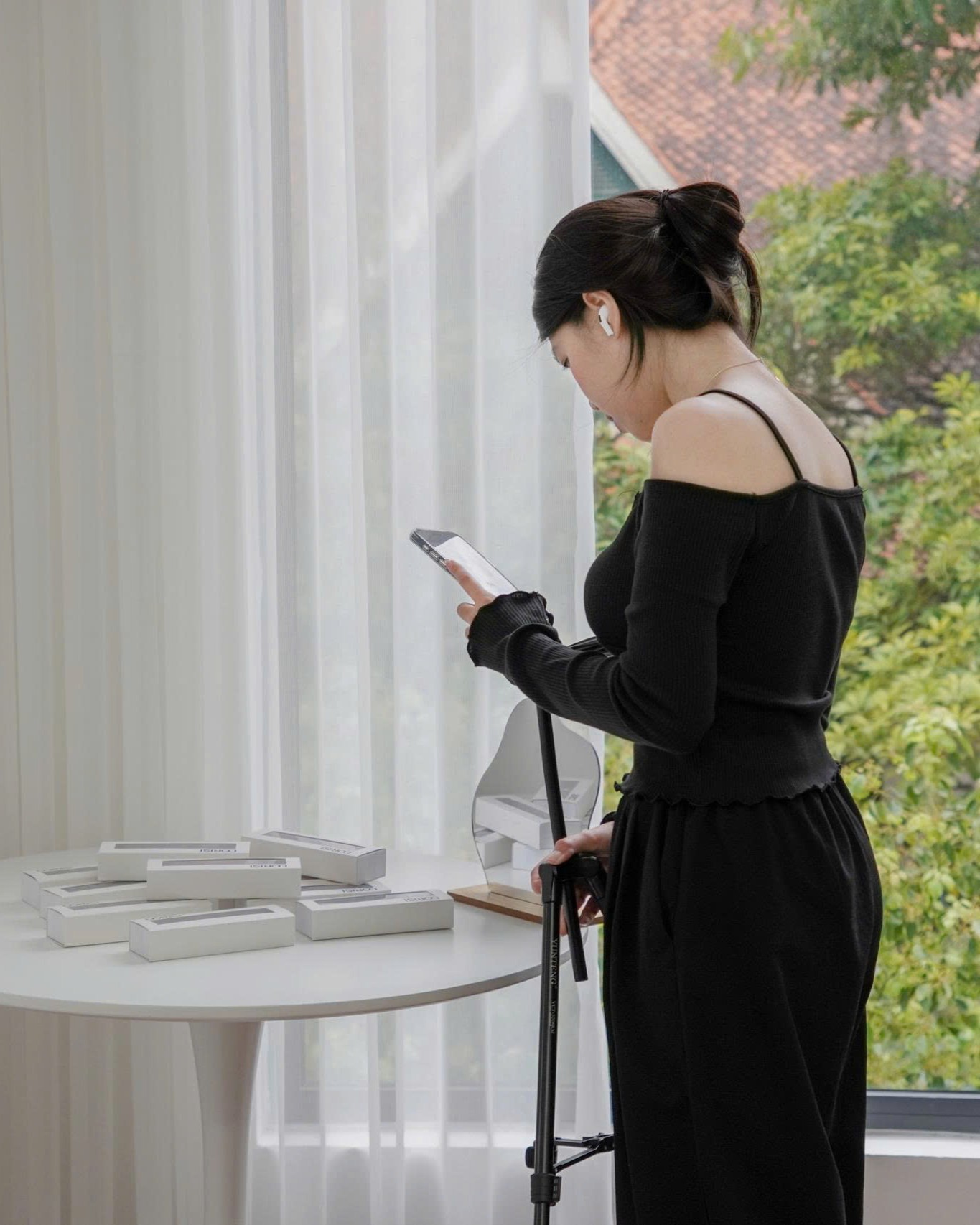 Capelli Tuyển Dụng Vị Trí Nhân Viên Trợ Live Part-time