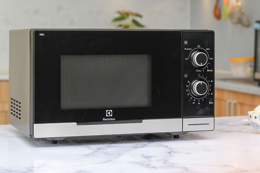 Lò Vi Sóng Electrolux EMM2318X