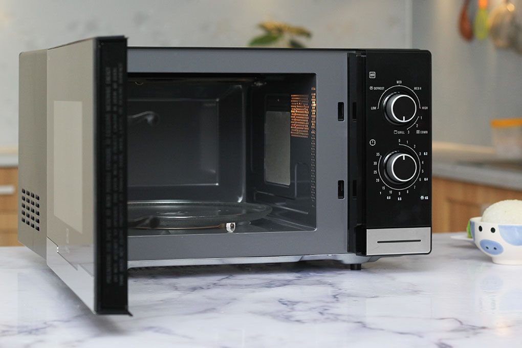 Lò Vi Sóng Electrolux EMM2318X