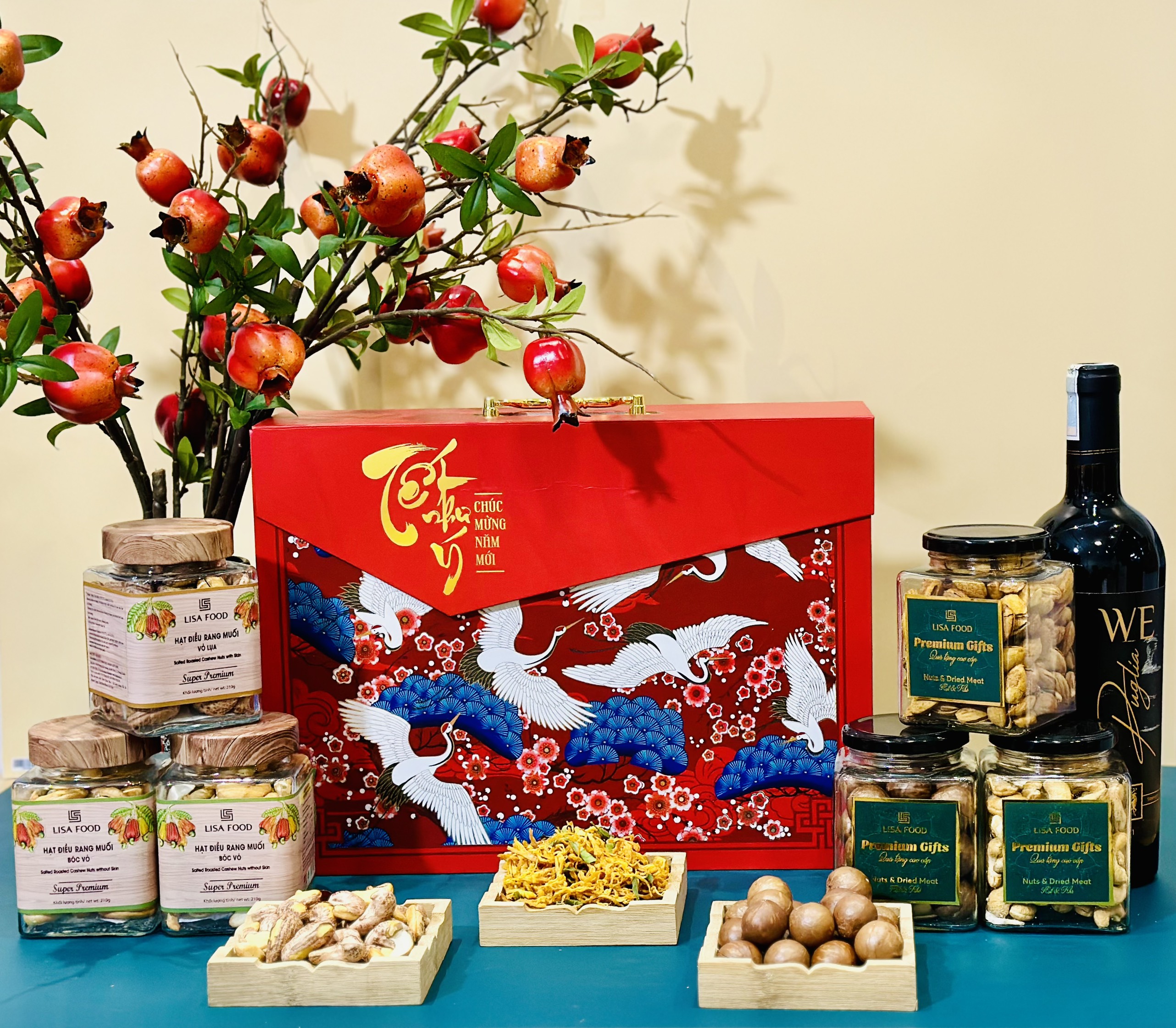 VINH DANH NHÀ TÀI TRỢ VÀNG  – THƯƠNG HIỆU LISA FOOD