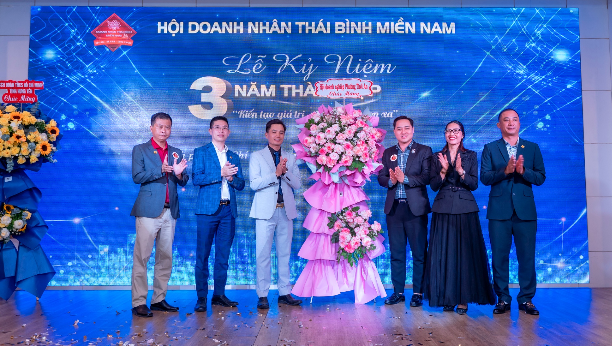KY-NIEM-3-NAM-THANH-LAP-HOI-DOANH-NHAN-THAI-BINH-MIEN-NAM-DAU-AN-KET-NOI-VA-PHAT-TRIEN-44.jpg