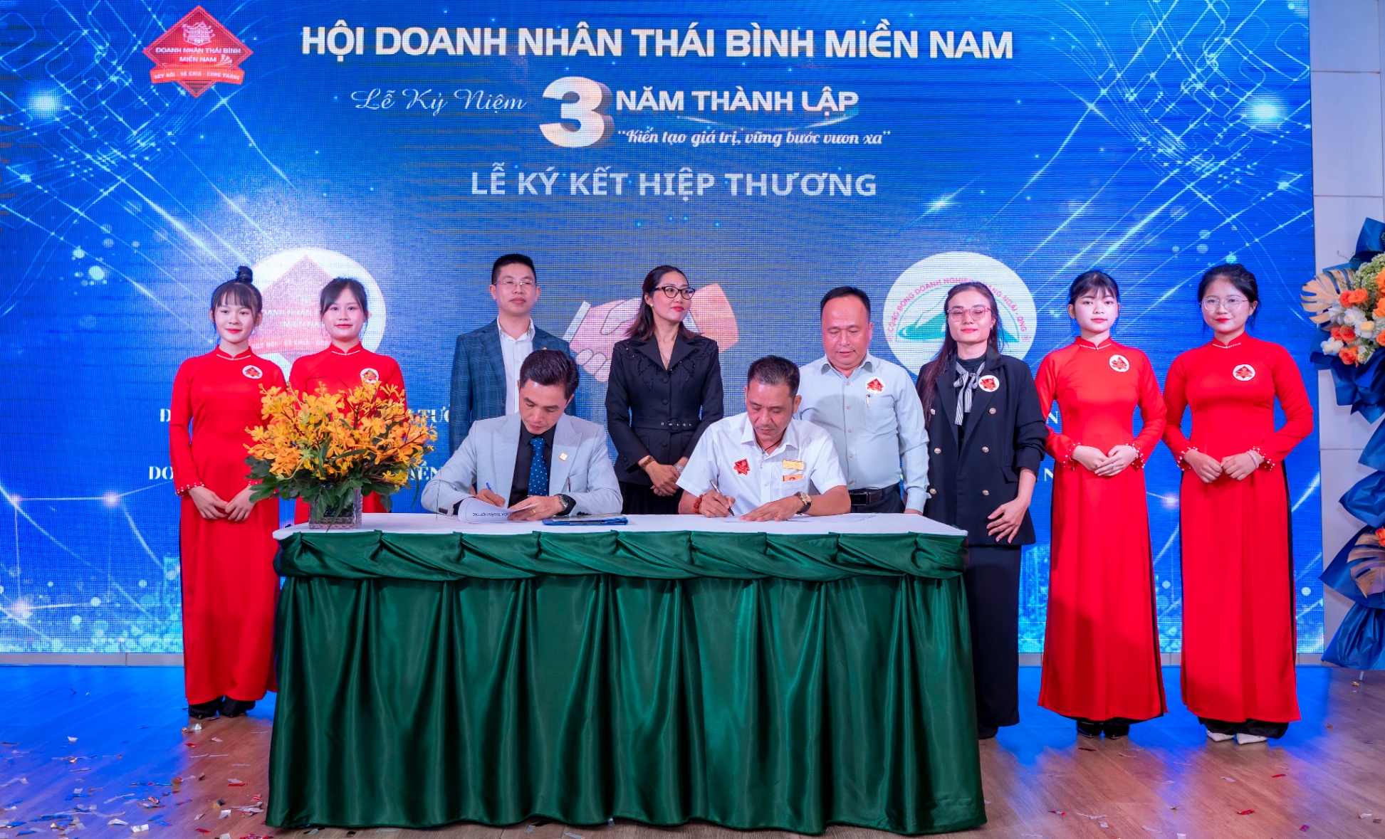 KY-NIEM-3-NAM-THANH-LAP-HOI-DOANH-NHAN-THAI-BINH-MIEN-NAM-DAU-AN-KET-NOI-VA-PHAT-TRIEN-81.jpg