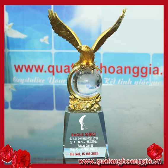 CG93 Cúp Golf đại bàng