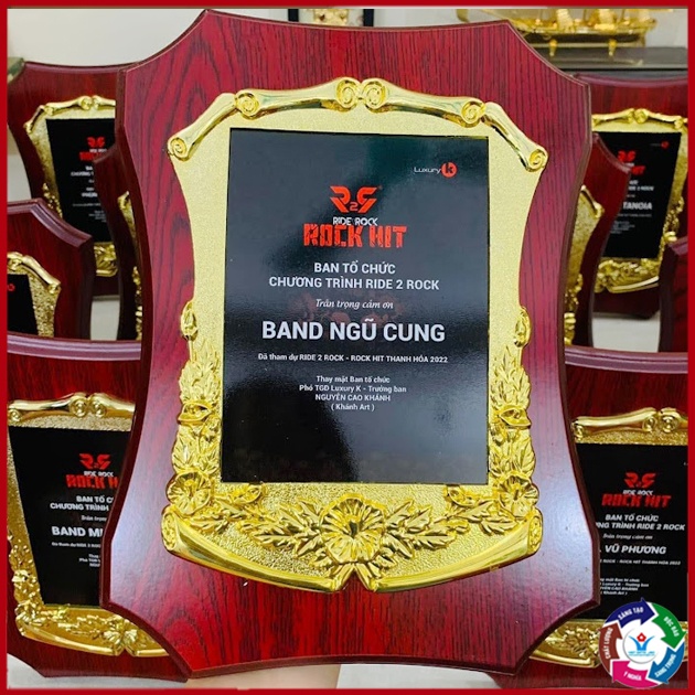 Bảng Vinh Danh Tặng Nhà Tài Trợ Quà Tặng Lưu Niệm Cho Ban Tổ Chức