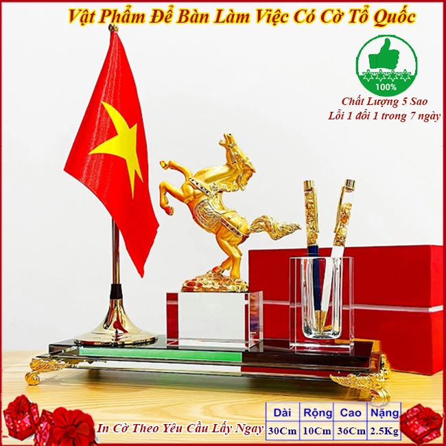 Cờ Để Bàn Làm Việc Kết Hợp Cắm Bút Pha Lê Ngựa CĐB48B