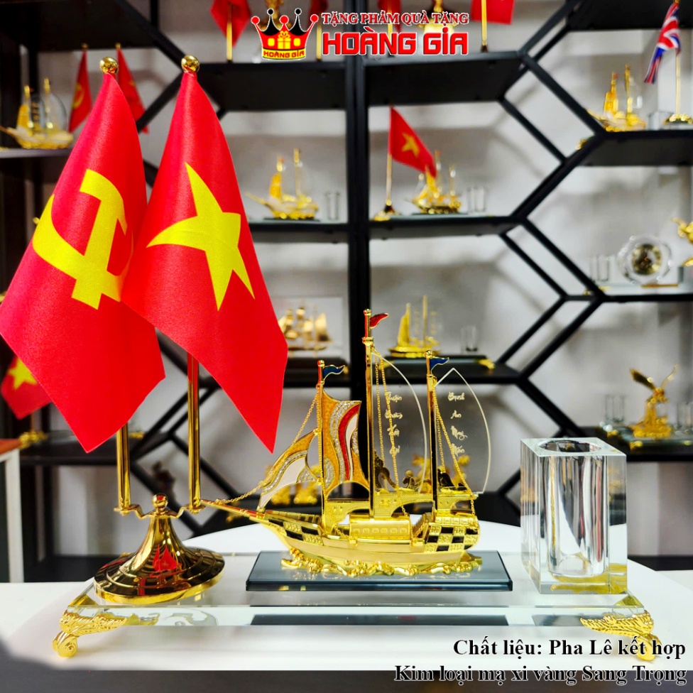 CB111 Biểu trưng trang trí để bàn hình thuyền buồm pha lê